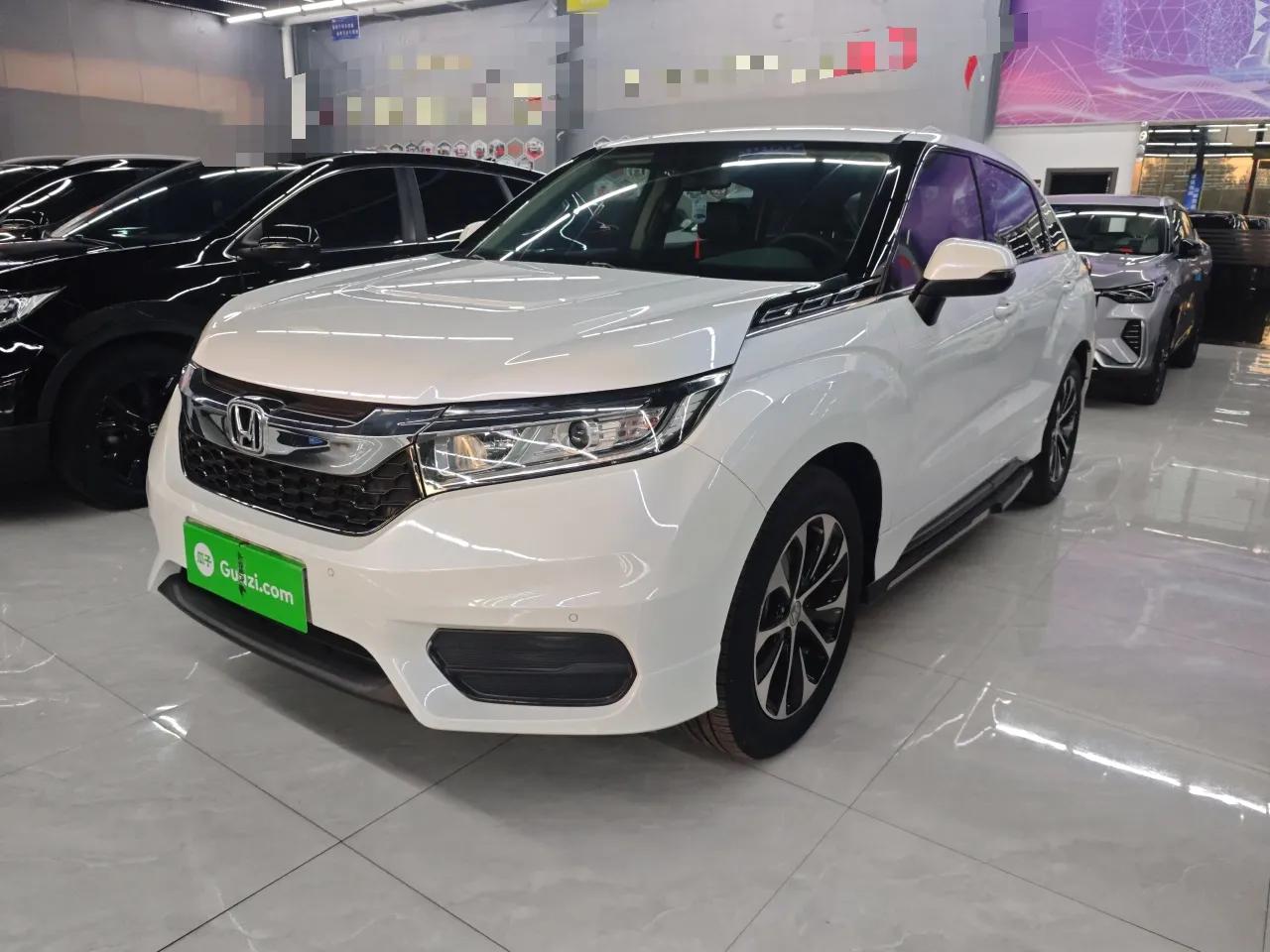 Honda Avancier 2017 240TURBO Two-Wheel Drive Elite Edition — миниатюра 1
