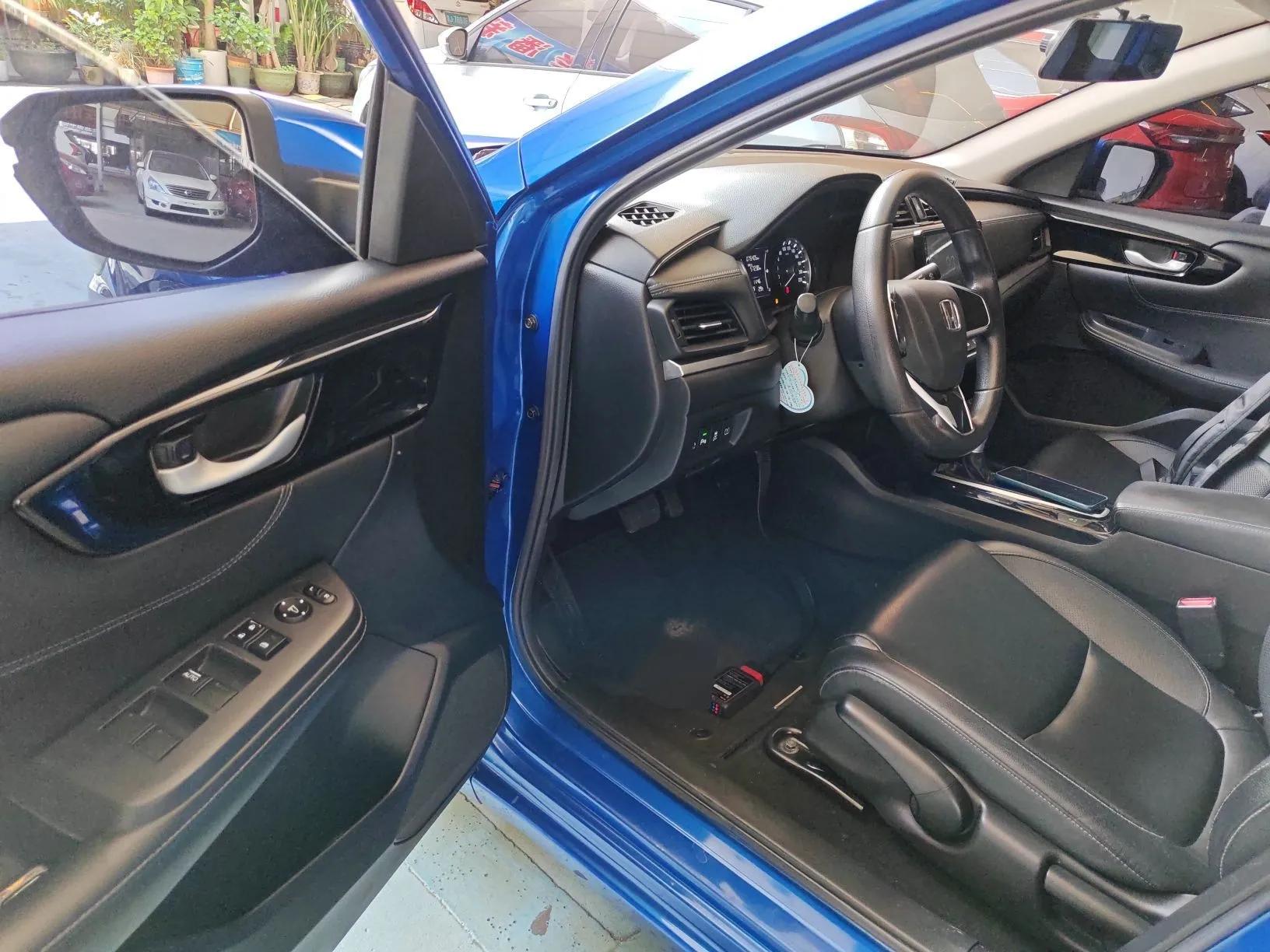 Honda Envix 2019 180TURBO CVT Enjoyment Edition China V — миниатюра 18