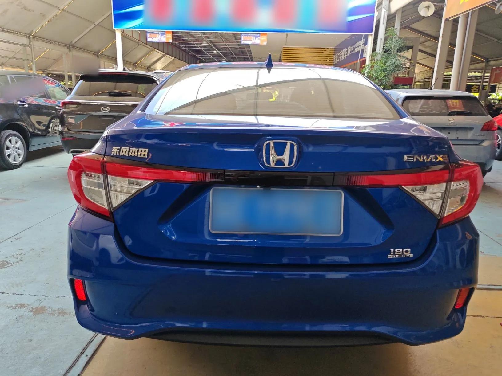 Honda Envix 2019 180TURBO CVT Enjoyment Edition China V — миниатюра 3