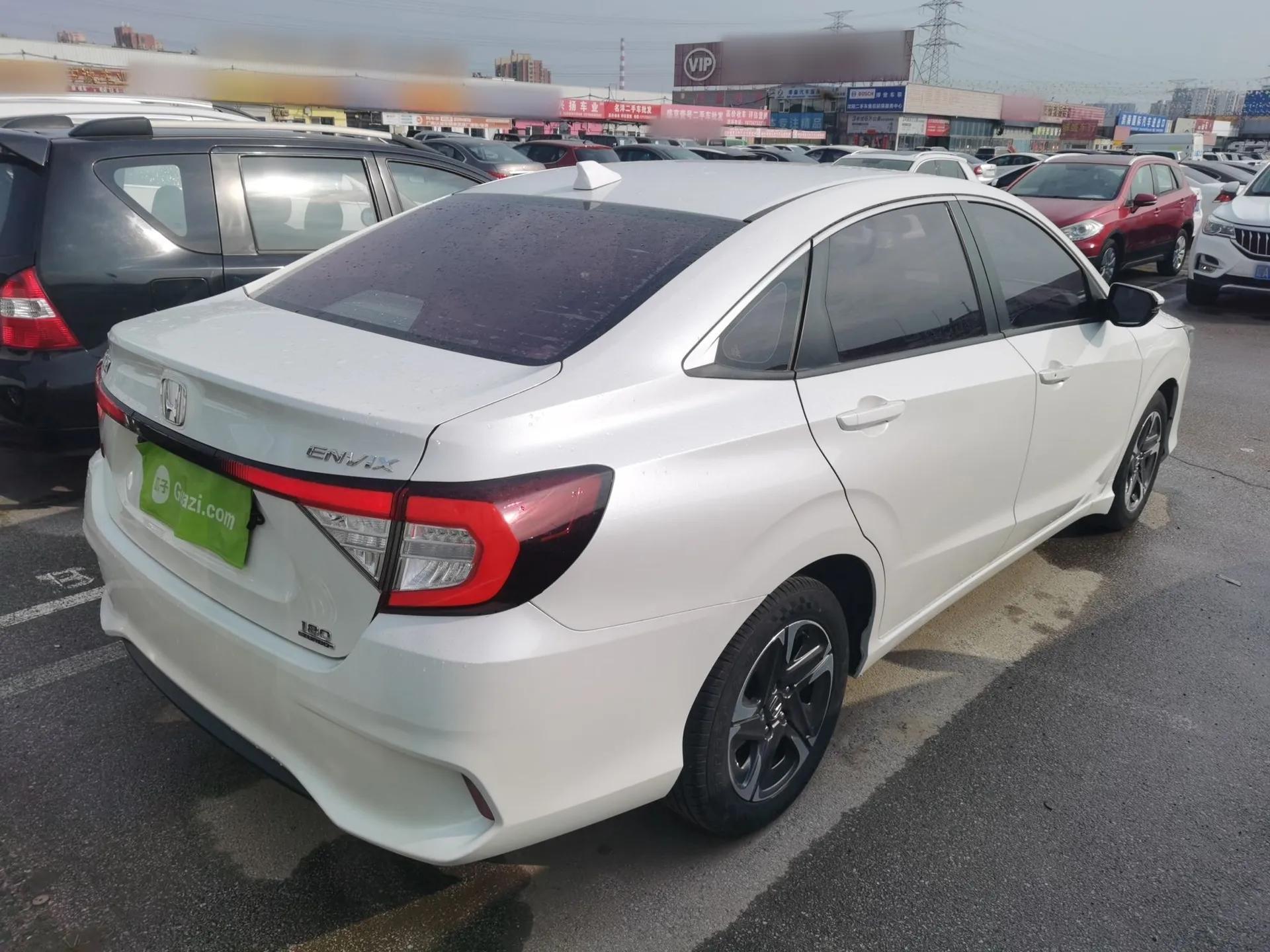 Honda Envix 2019 180TURBO CVT Enjoyment Version China V — миниатюра 6