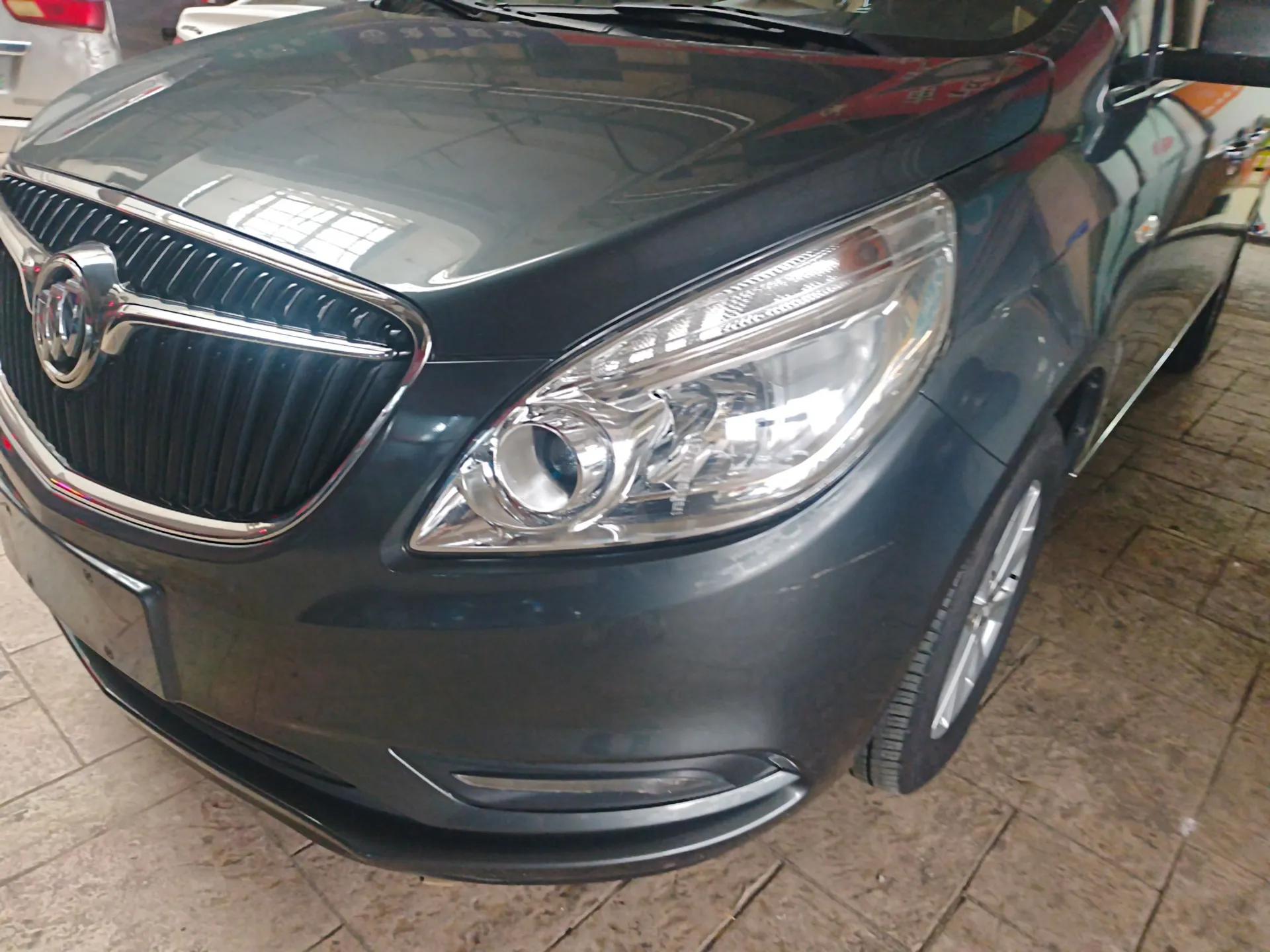 Buick GL8 2018 28T Luxury Model China VI Standard — миниатюра 2