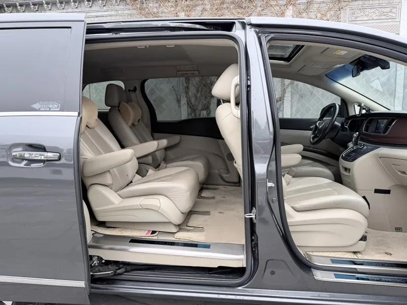 Buick GL8 2018 28T Luxury Model China VI Standard — миниатюра 13