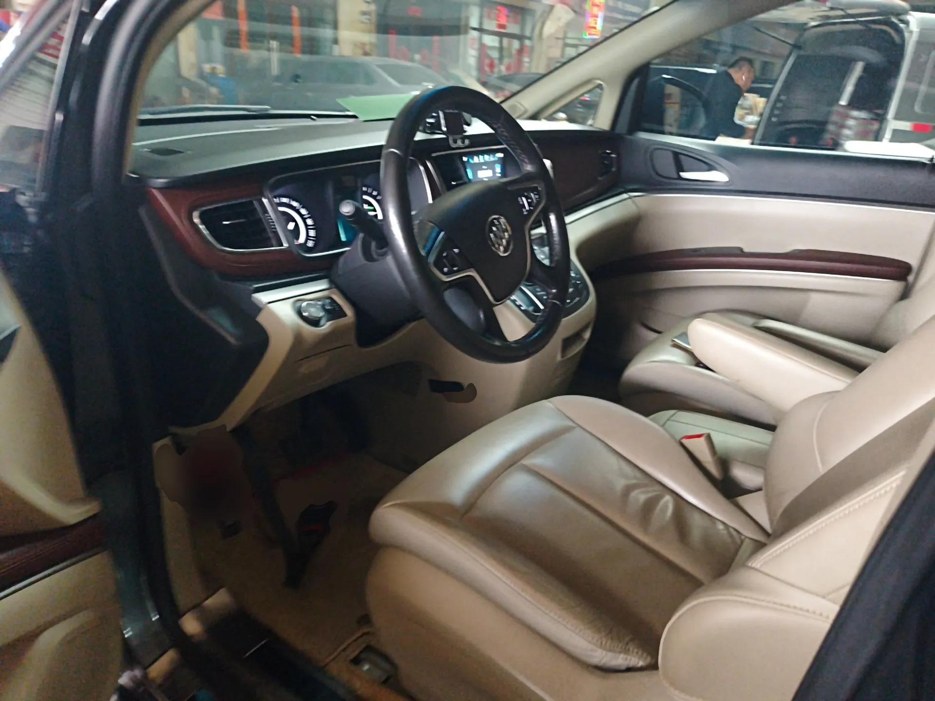 Buick GL8 2018 28T Luxury Model China VI Standard — миниатюра 21
