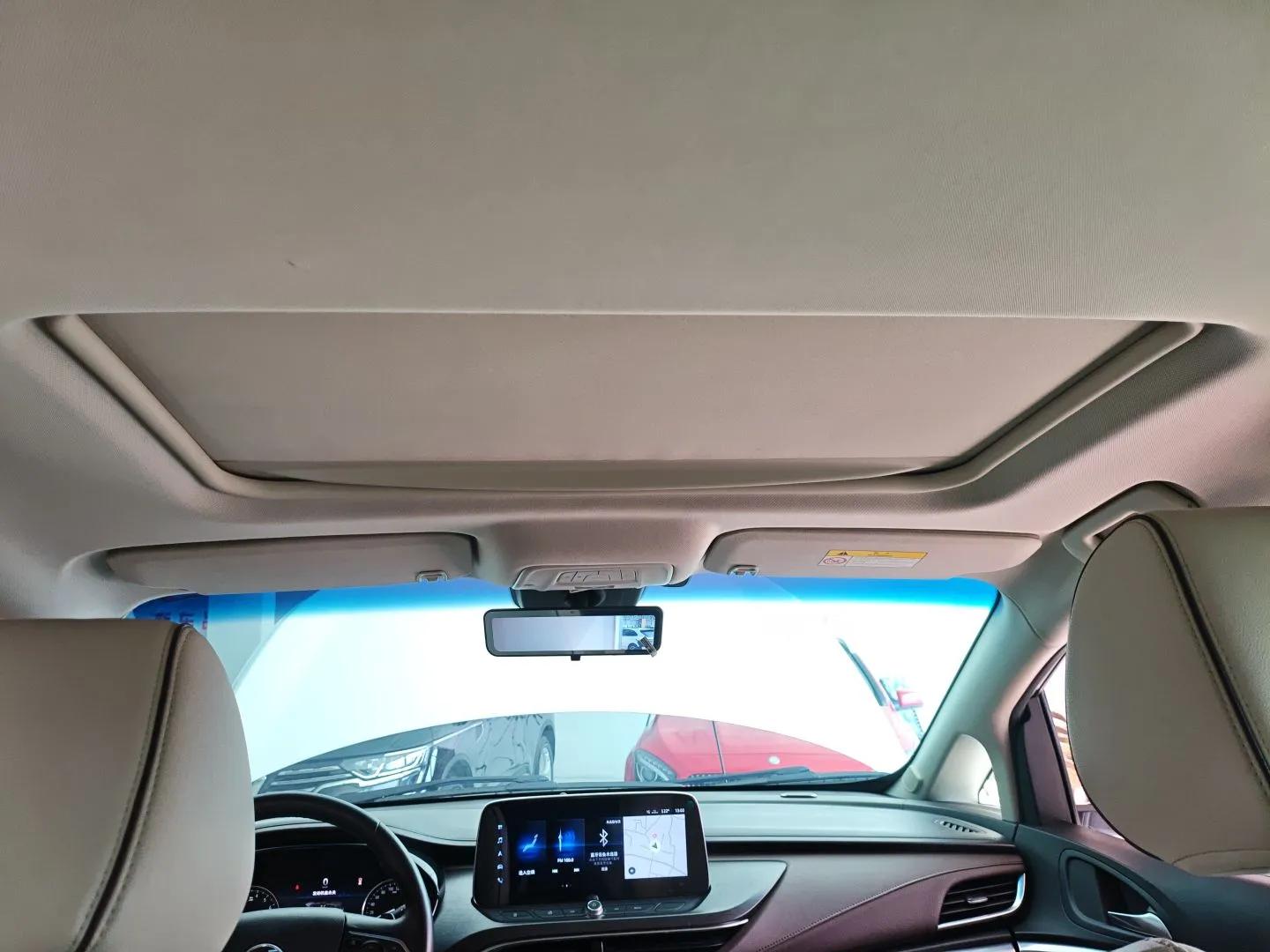 Buick GL8 2021 Land Cruiser Executive 652T Premium Model — миниатюра 20