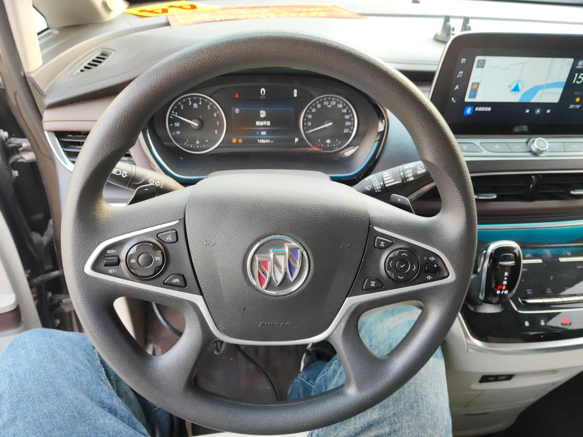 Buick GL8 2023 Land Executive Class Smart Enjoyment Model — миниатюра 14