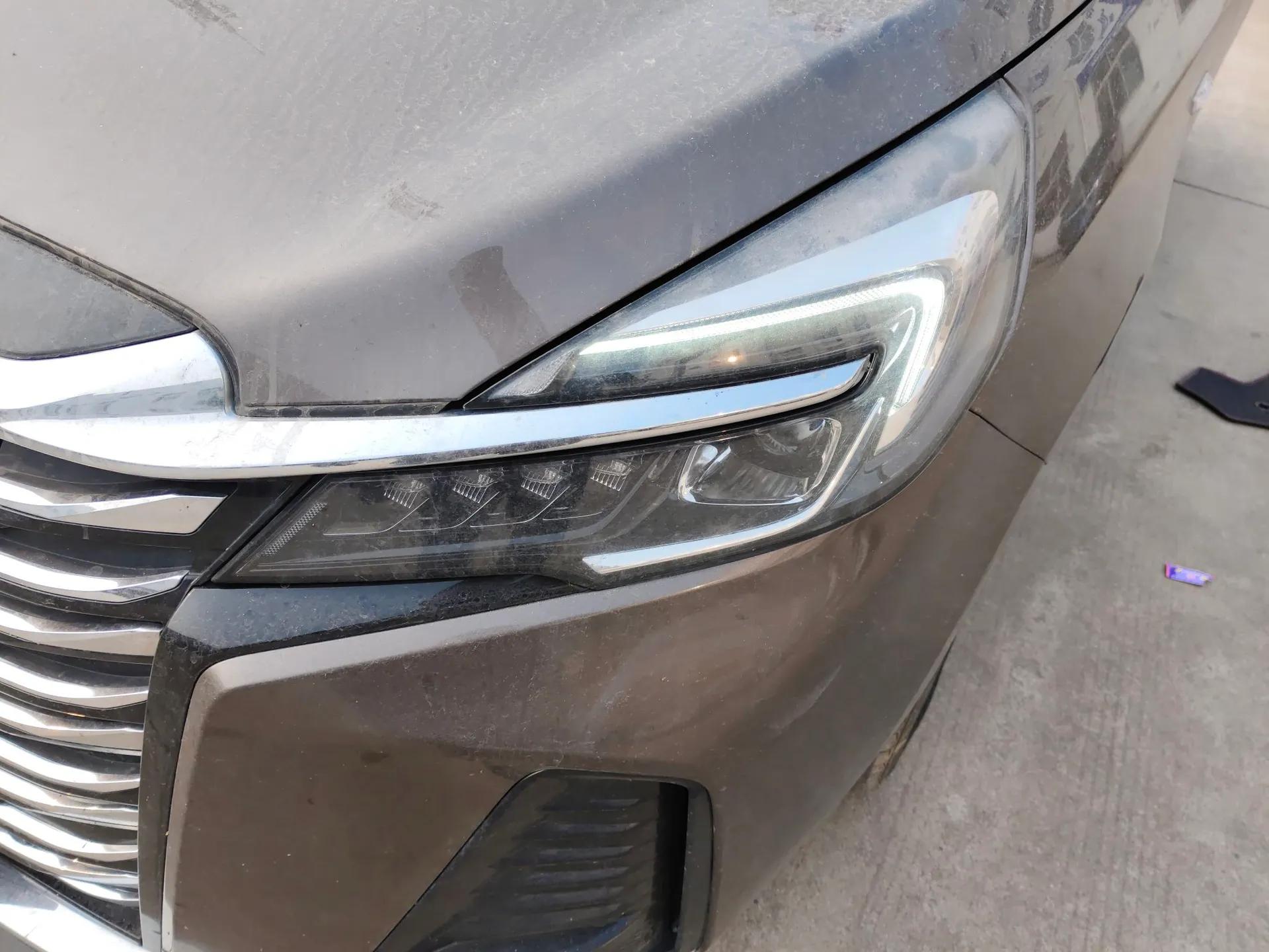 Buick GL8 2023 Land Executive Class Smart Enjoyment Model — миниатюра 9