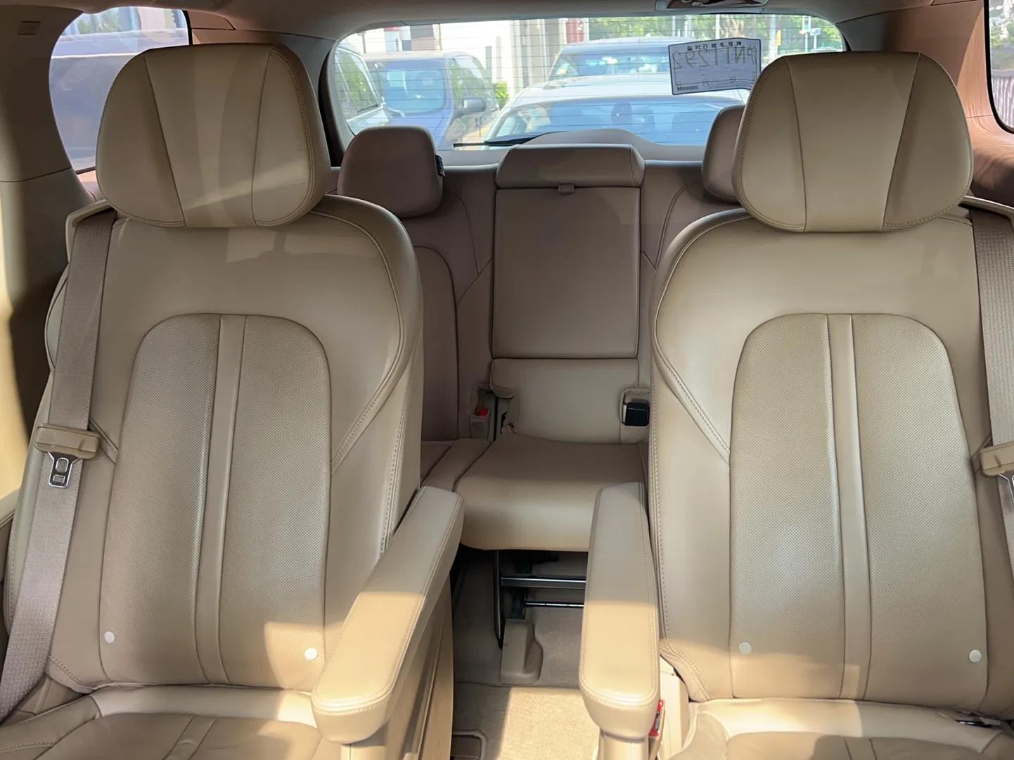 Buick GL8 2020 ES Land Cruiser 653T Flagship Model — миниатюра 40