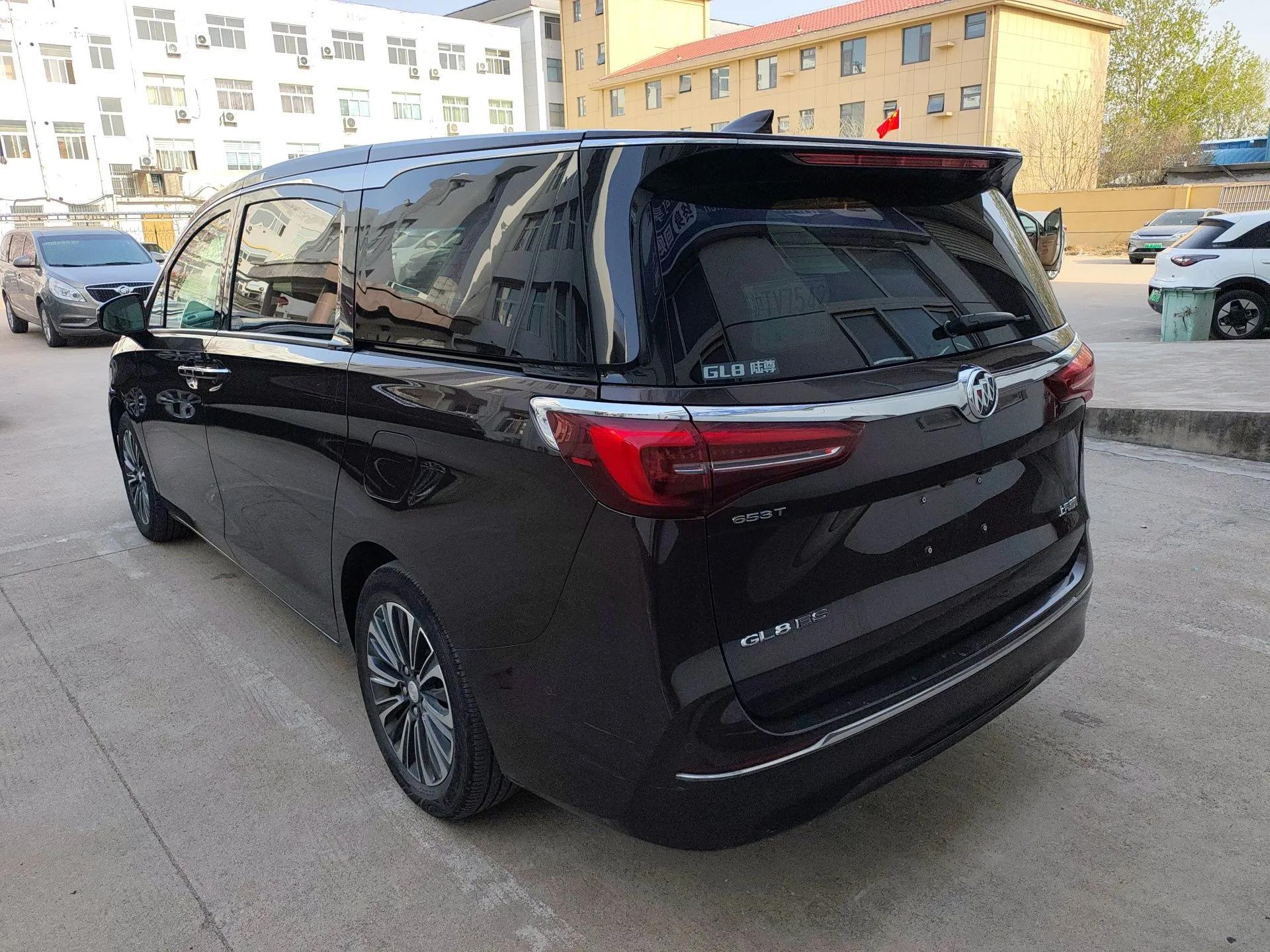 Buick GL8 2021 ES Landtrek 653T Luxury Model — миниатюра 4