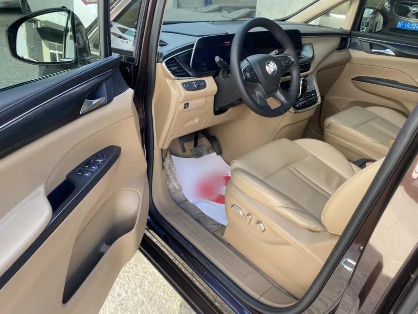 Buick GL8 2020 ES Land Cruiser 653T Luxury Model — миниатюра 24