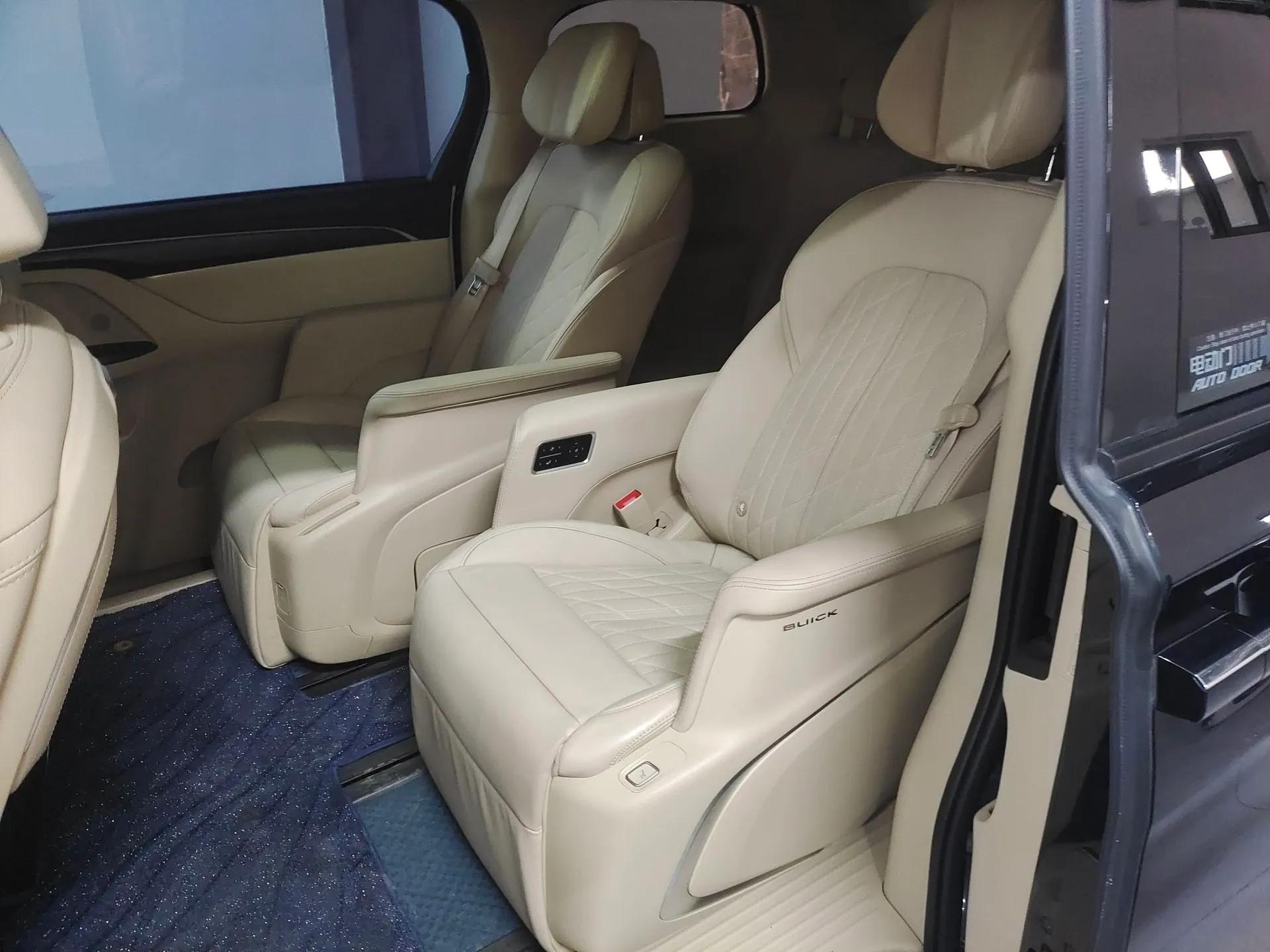 Buick GL8 2023 ES Lu Zun Flagship Model — миниатюра 20