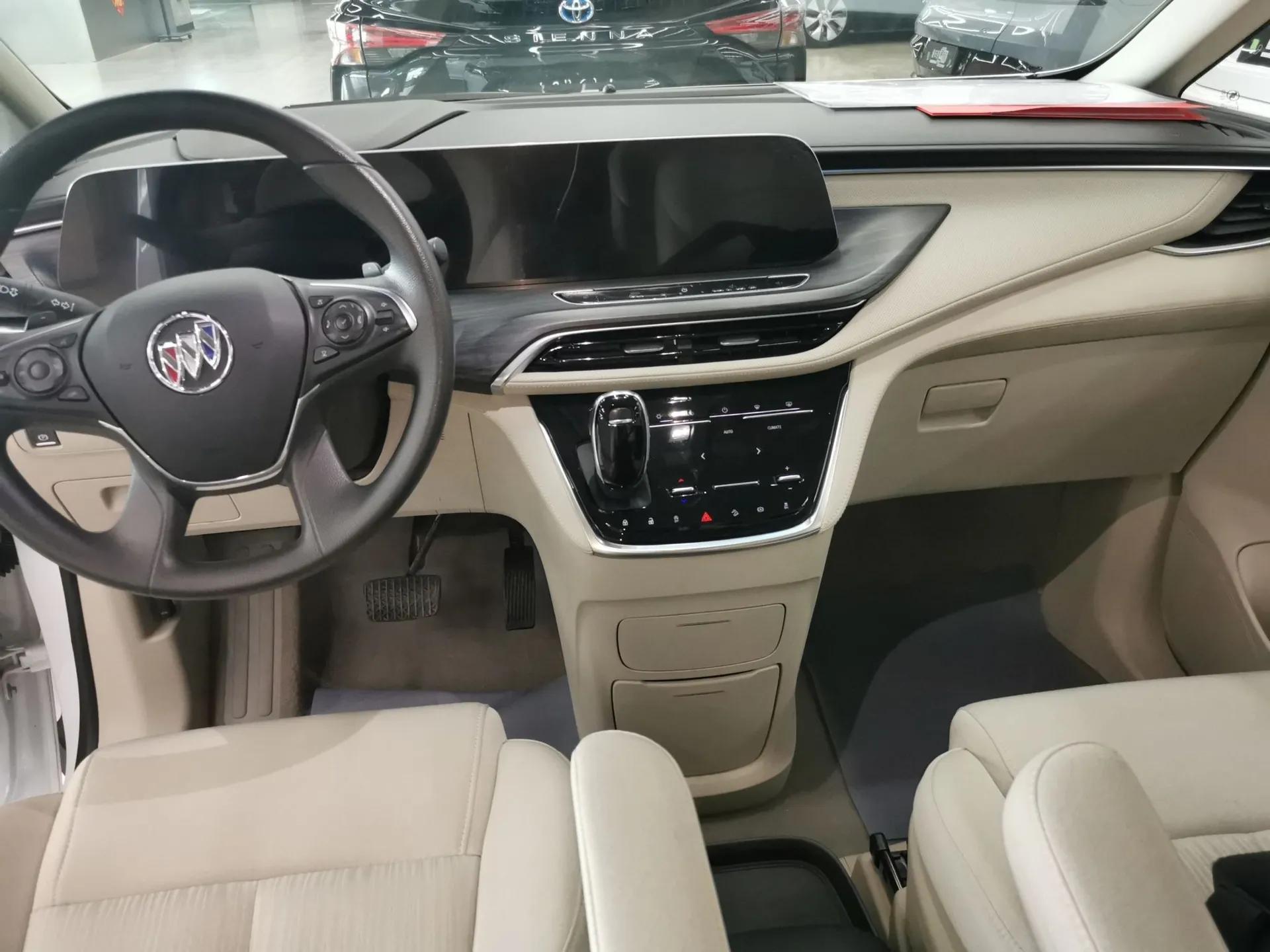 Buick GL8 2023 ES Lu Zun Comfort Model — миниатюра 12