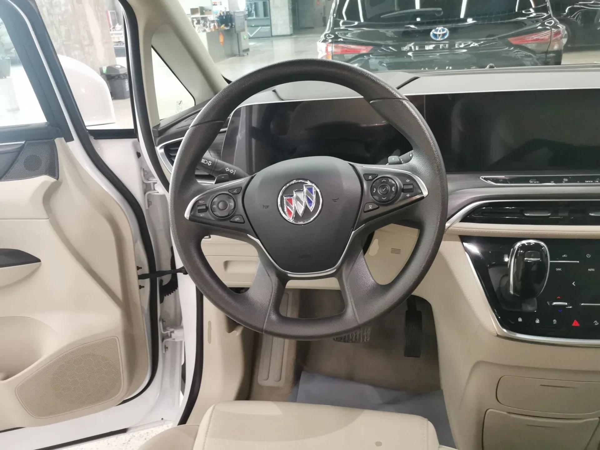 Buick GL8 2023 ES Lu Zun Comfort Model — миниатюра 13
