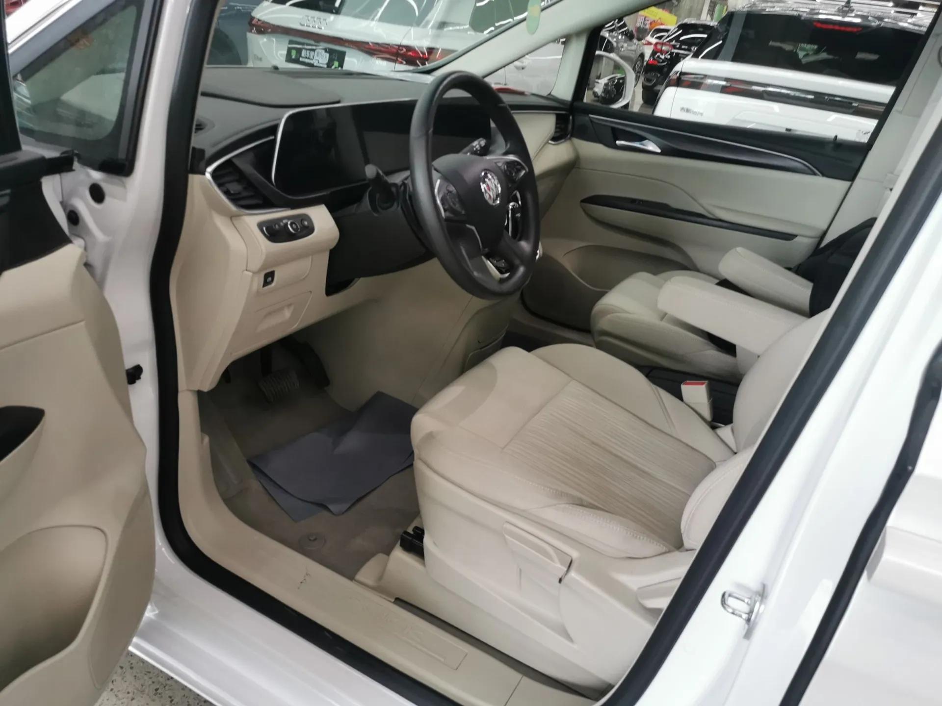 Buick GL8 2023 ES Lu Zun Comfort Model — миниатюра 17