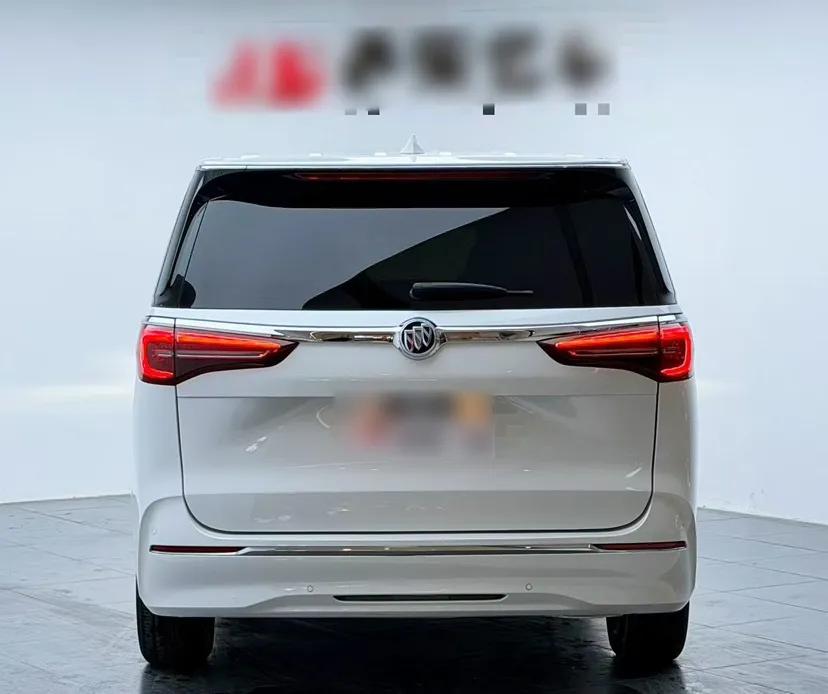 Buick GL8 2023 ES Lu Zun Deluxe Model — миниатюра 5