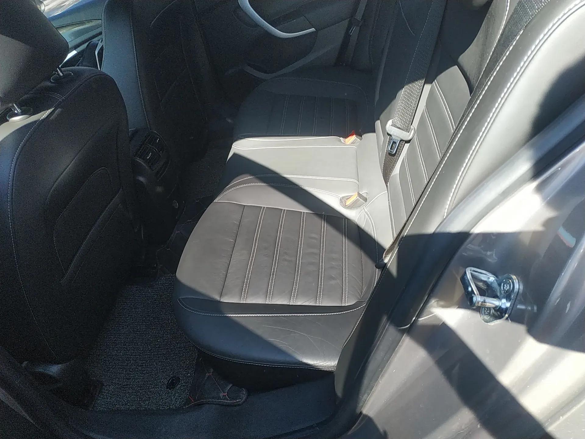 Buick Regal 2015 1.6T Fashion Tech Model — миниатюра 20