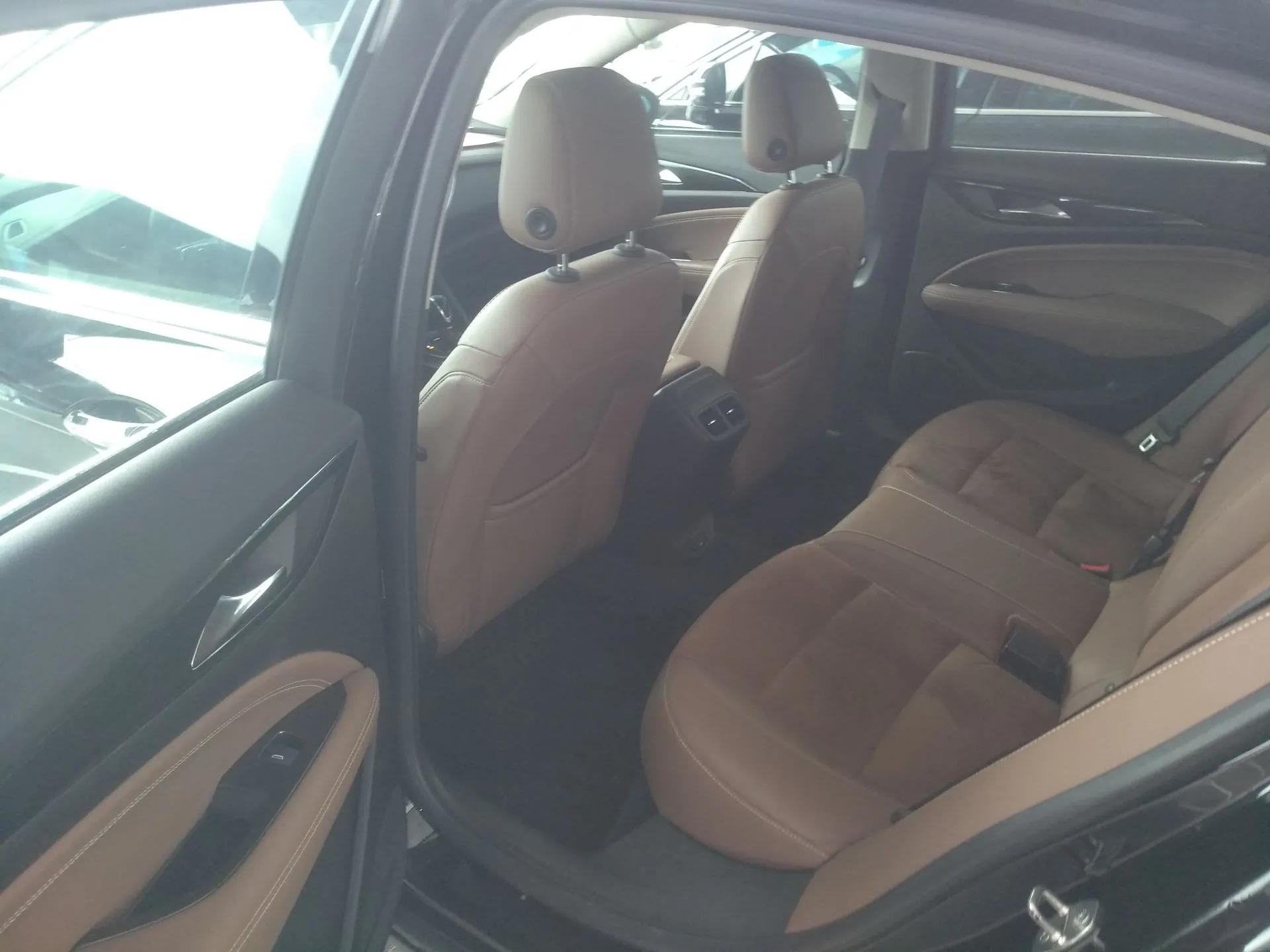 Buick Regal 2017 20T Elite Edition — миниатюра 19