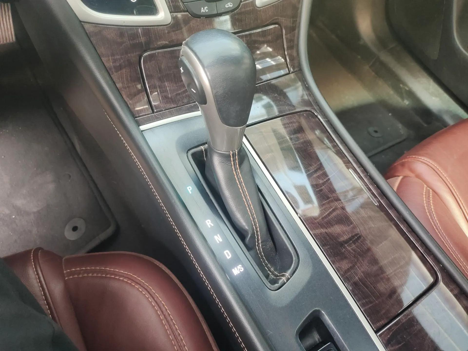Buick LaCrosse 2014 2.0T SIDI Elite Tech Version — миниатюра 13