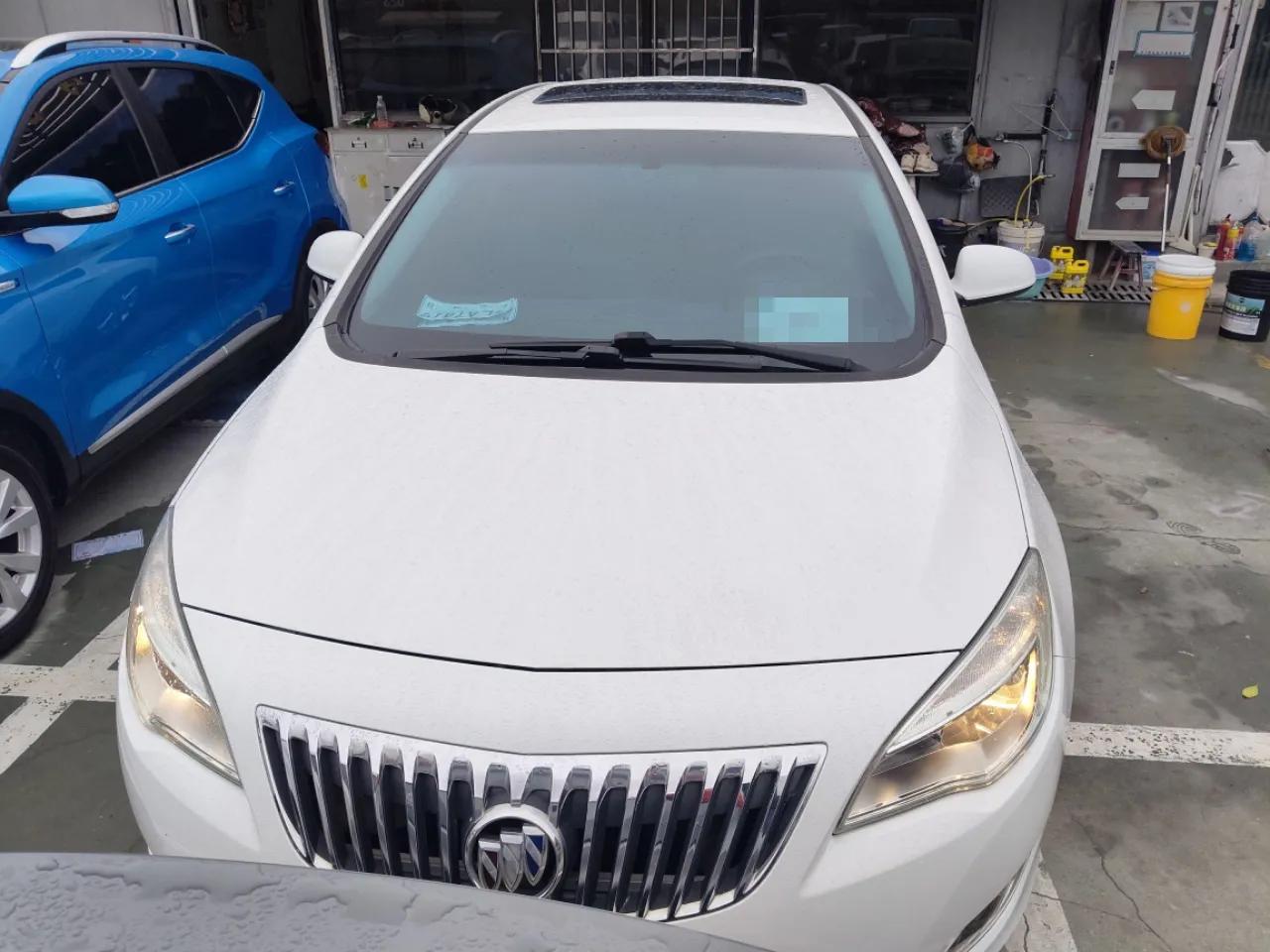 Buick GT 2014 XT 1.6L Automatic Fashion Edition — миниатюра 2