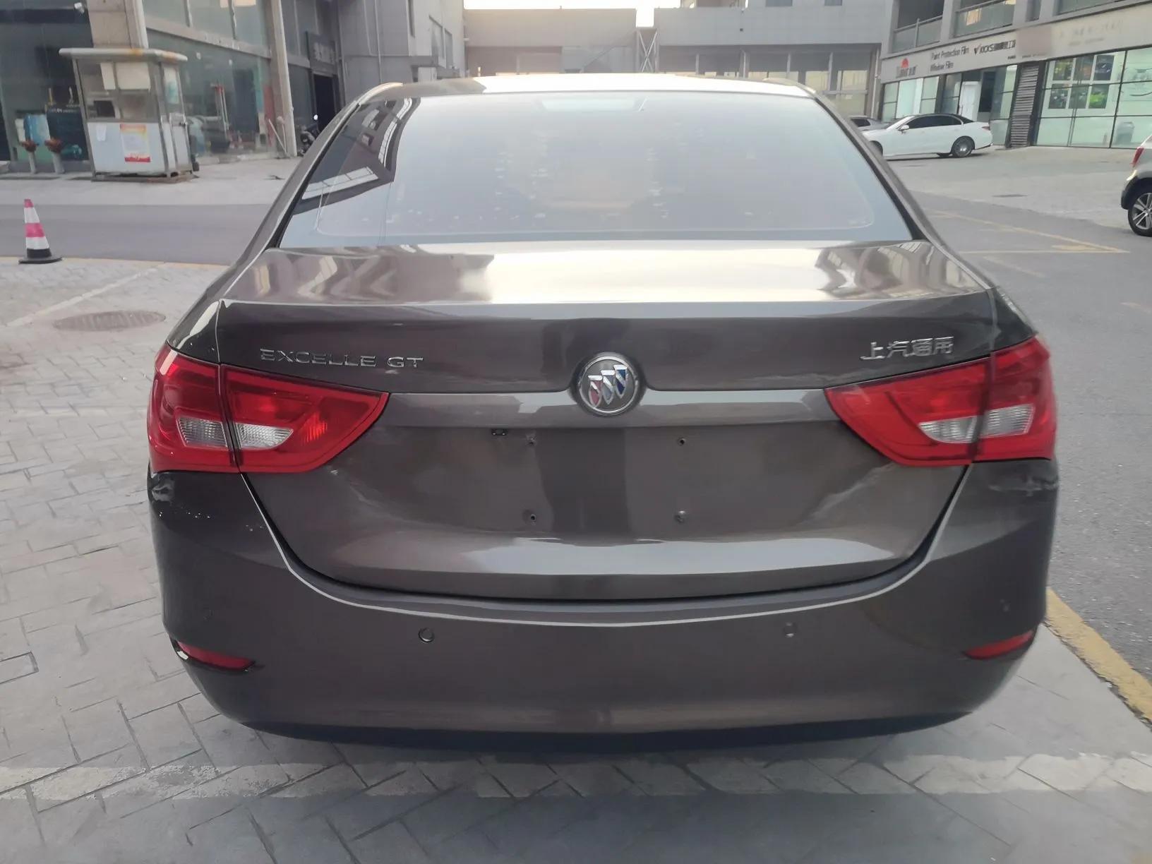 Buick GT 2016 15N Automatic Elite Edition — миниатюра 5