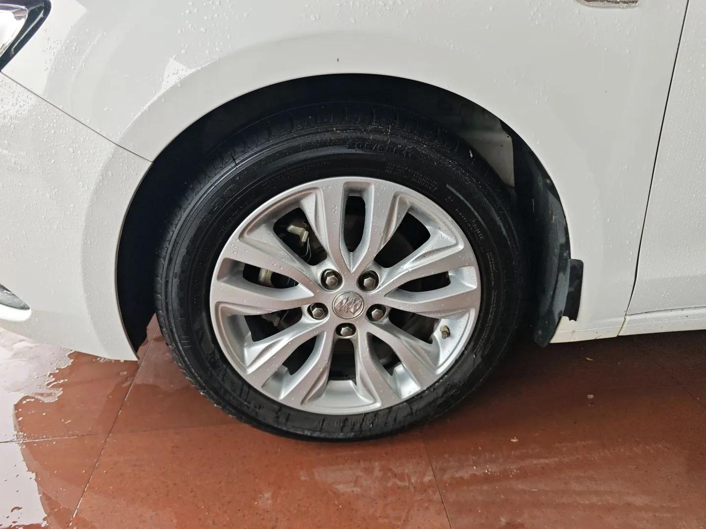 Buick GT 2021 Revised Version Flagship 1.5L Automatic Entry-Level Trim — миниатюра 8