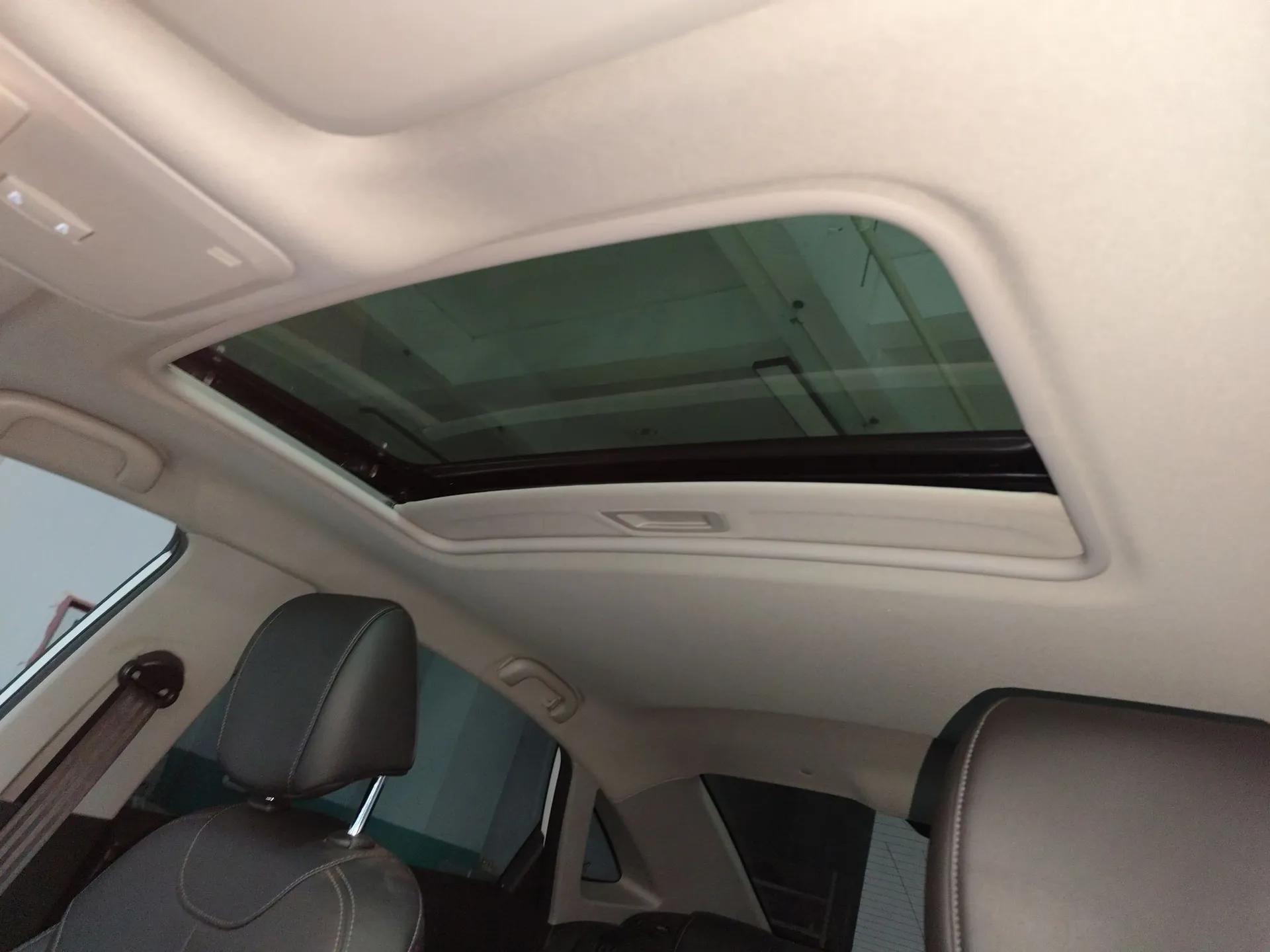 Buick GT 2021 Revised Version Flagship 1.5L Automatic Elite Edition — миниатюра 21