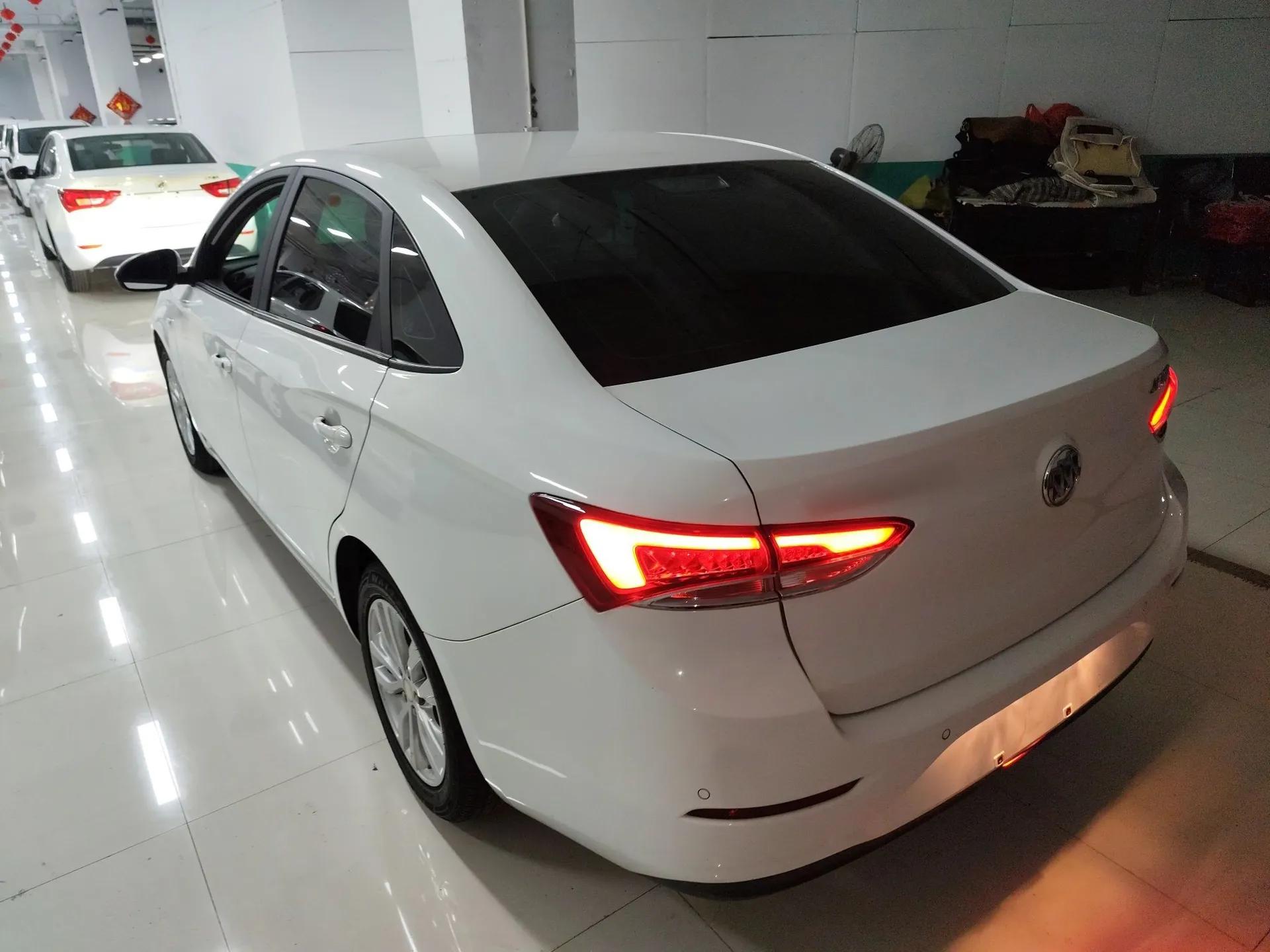 Buick GT 2021 Revised Version Flagship 1.5L Automatic Elite Edition — миниатюра 4