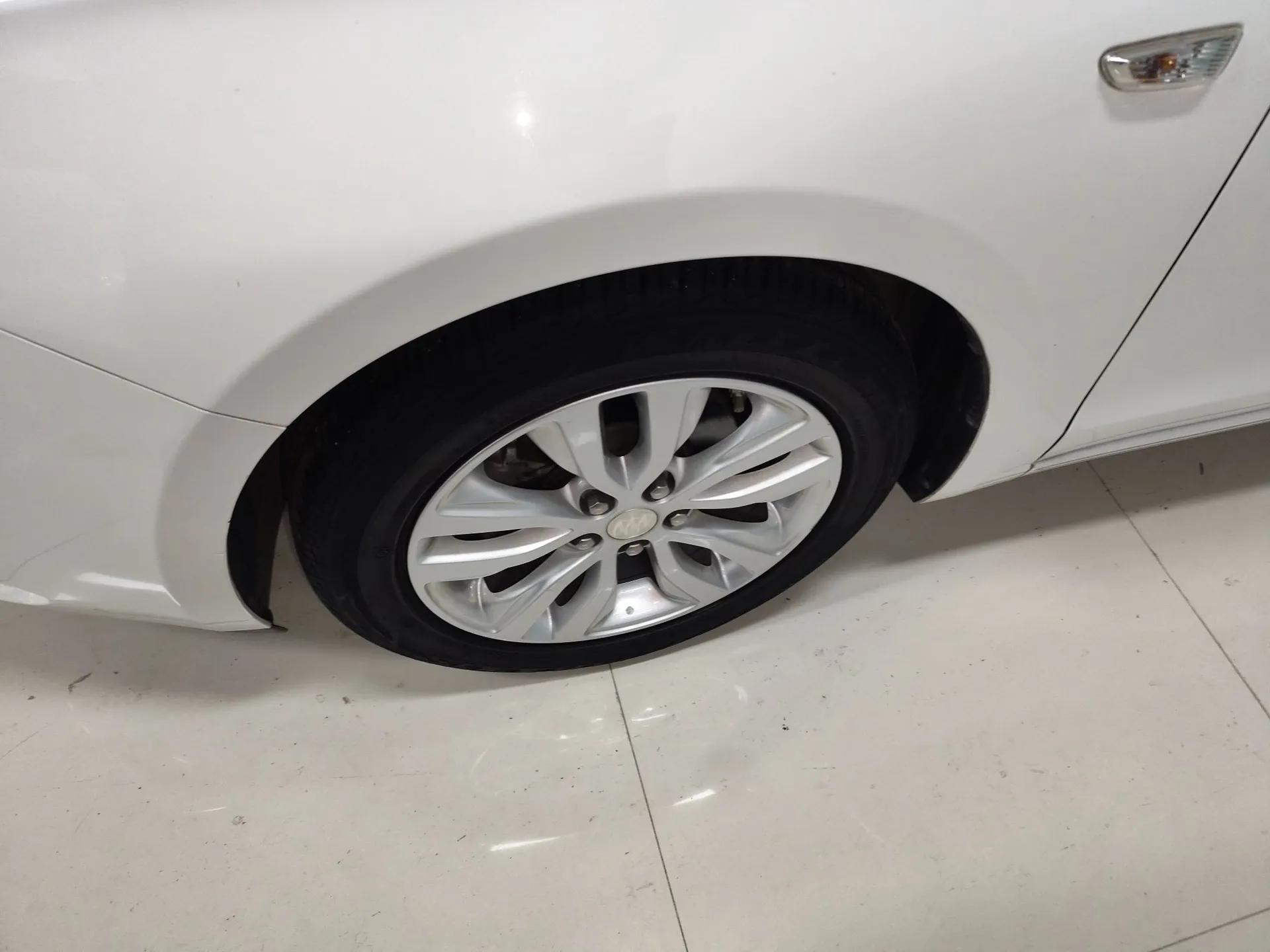 Buick GT 2021 Revised Version Flagship 1.5L Automatic Elite Edition — миниатюра 8