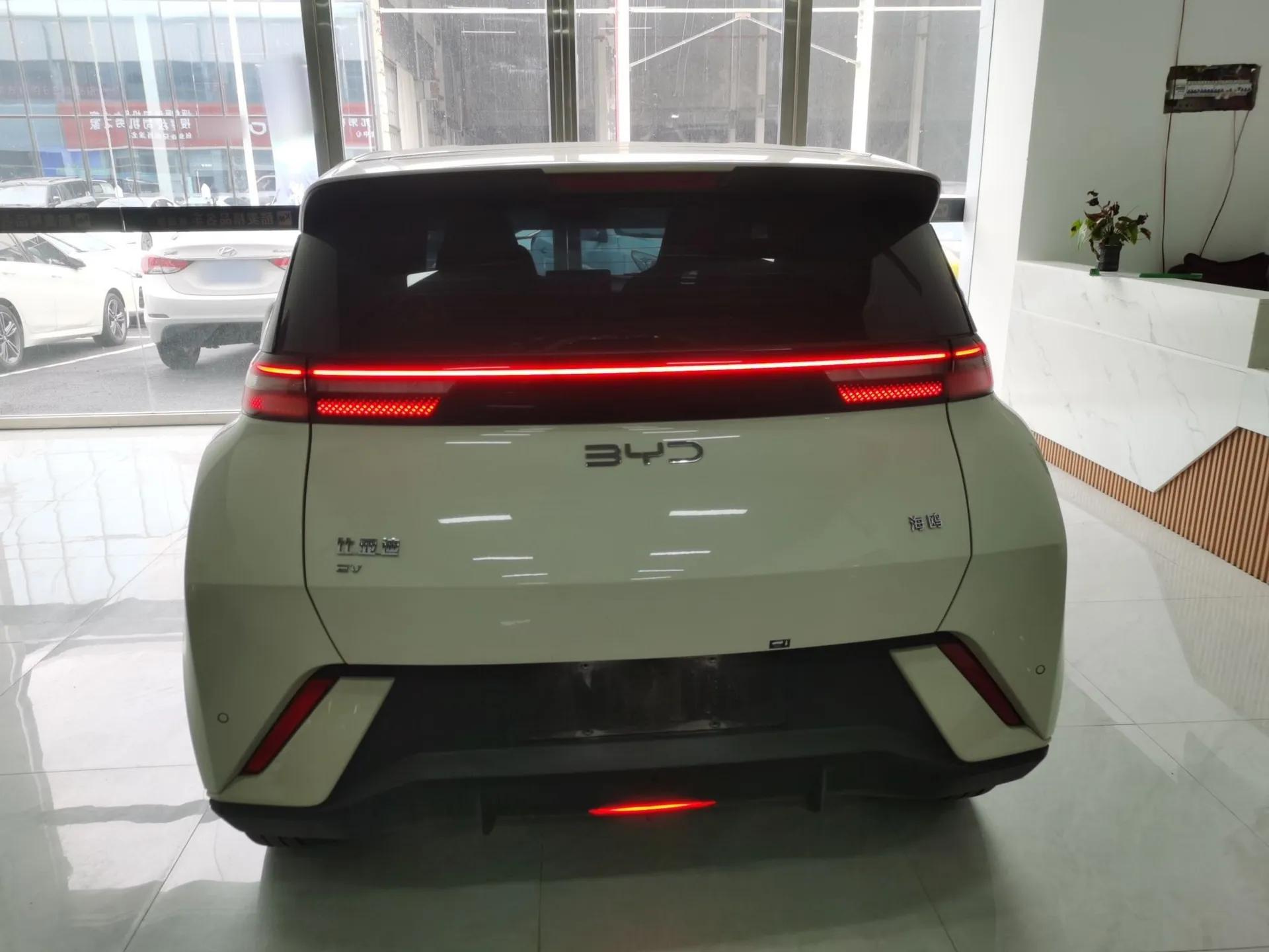 BYD Seagull 2025 305 km Free Version — миниатюра 3