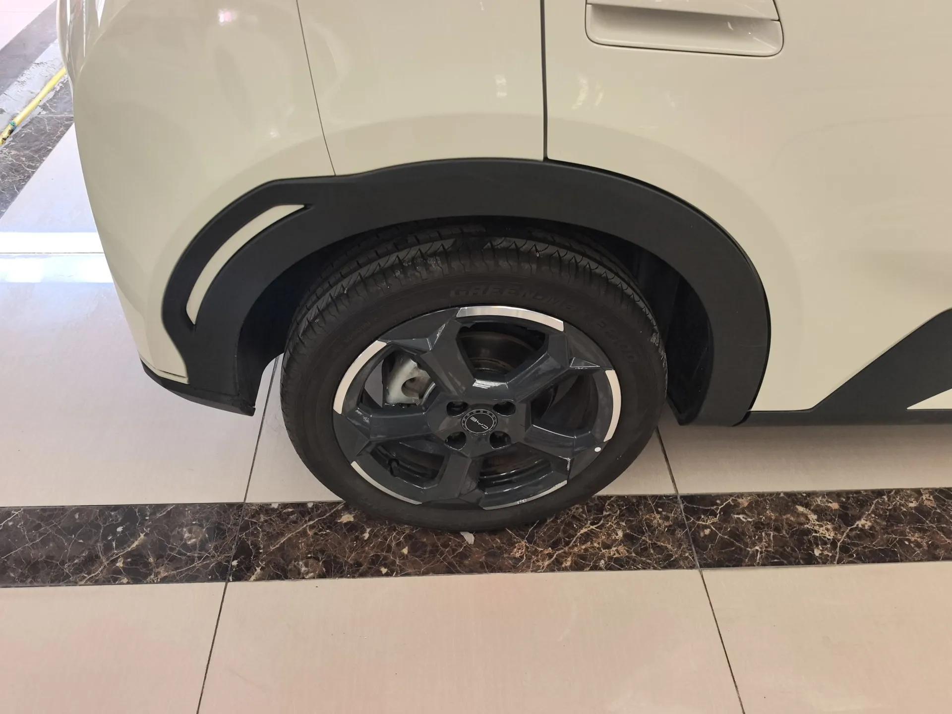 BYD Seagull 2024 Honor Edition 305km Freedom Version — миниатюра 10