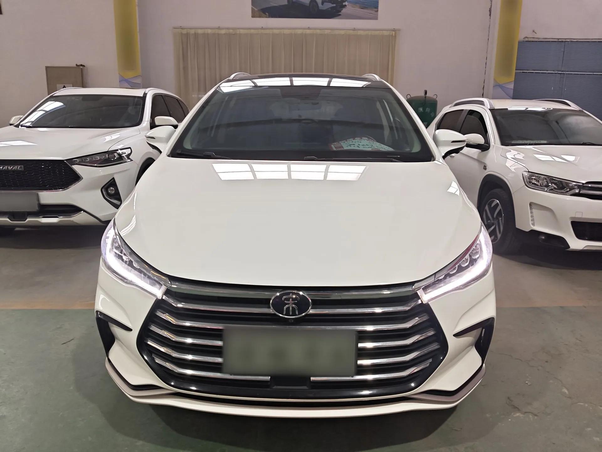 BYD Song MAX 2021 Upgraded Model 1.5T Automatic Prestige 6-Seater — миниатюра 2