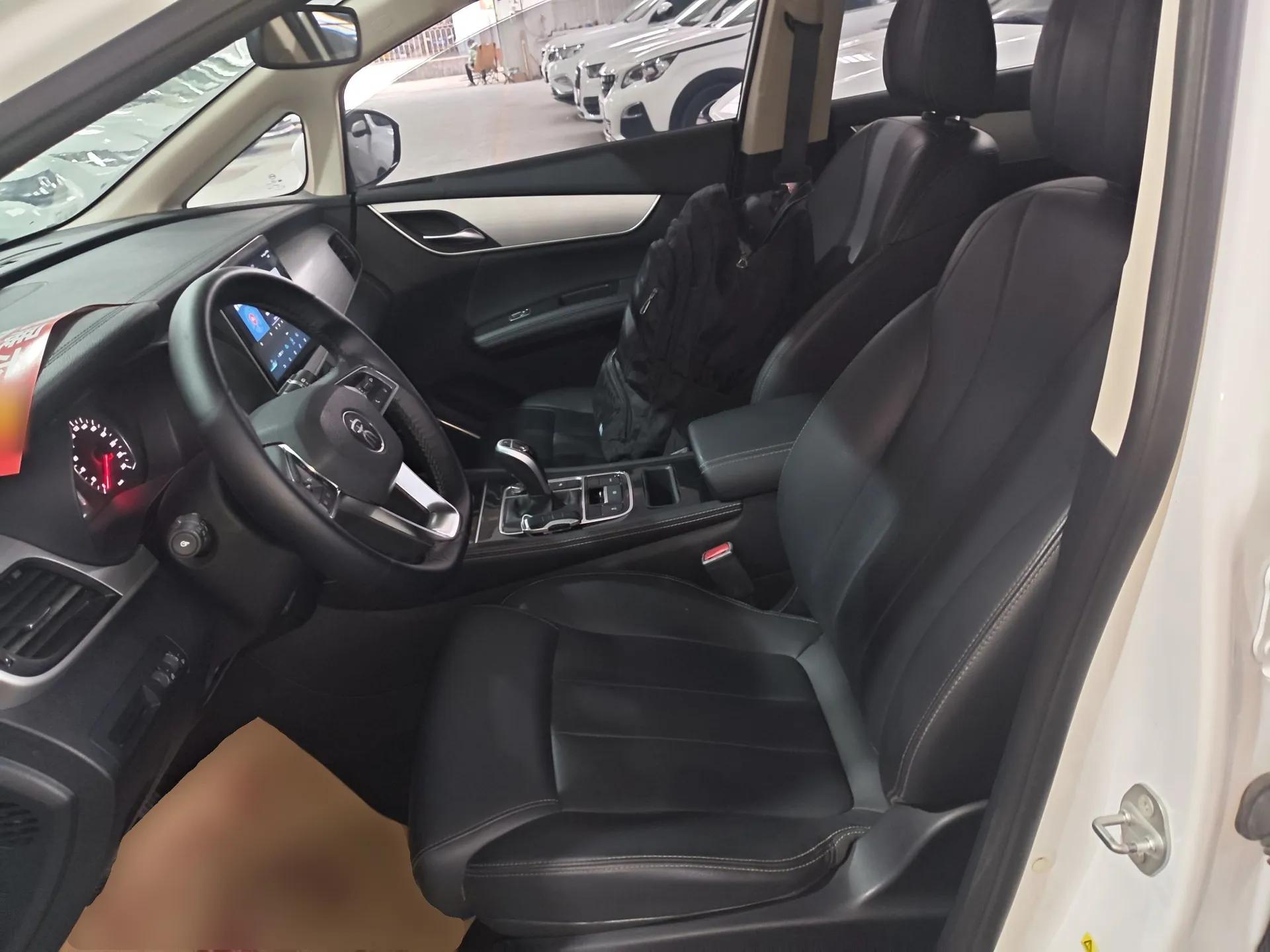 BYD Song MAX 2021 Upgraded Model 1.5T Automatic Prestige 6-Seater — миниатюра 18