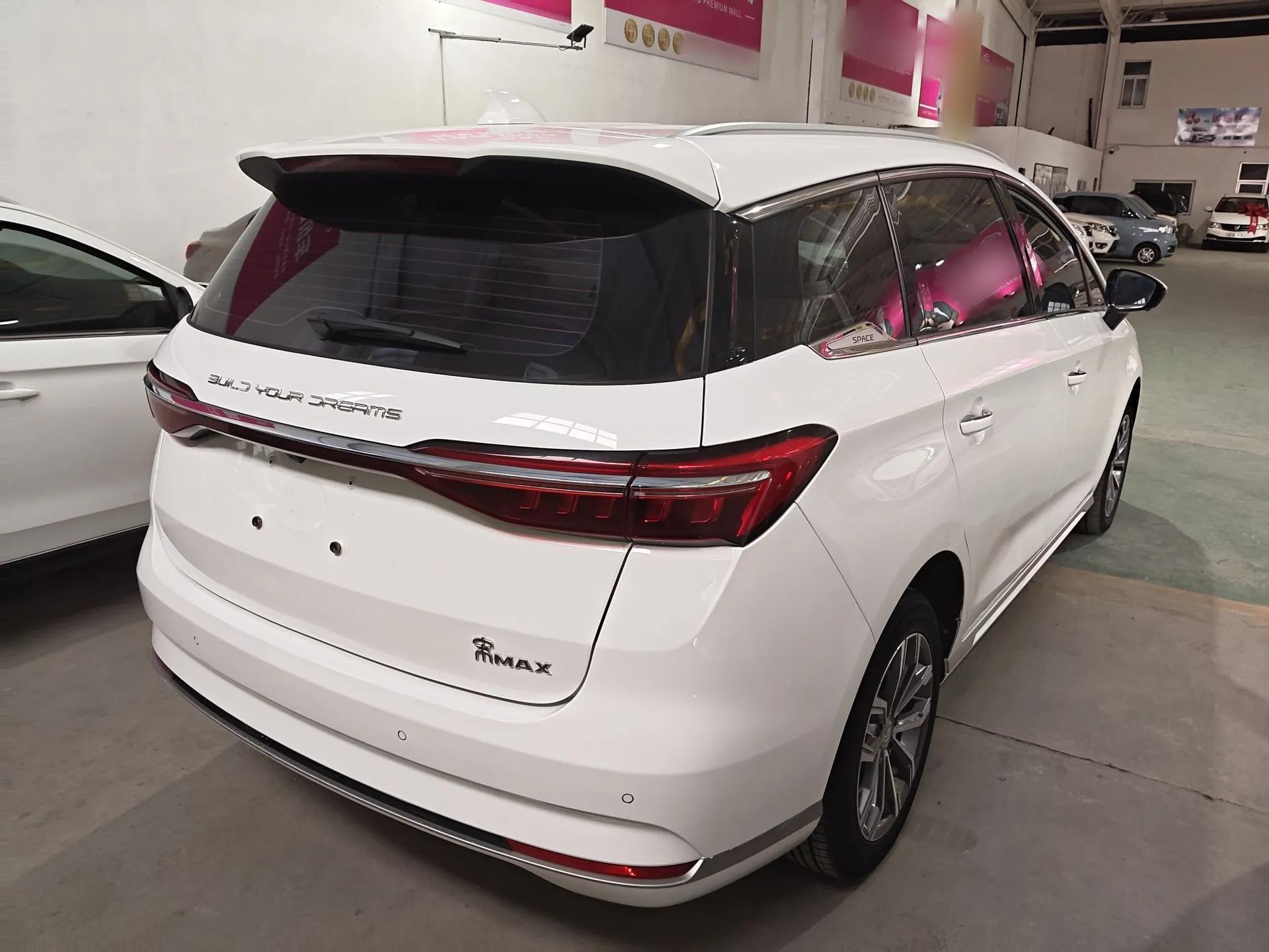 BYD Song MAX 2021 Upgraded Model 1.5T Automatic Prestige 6-Seater — миниатюра 6