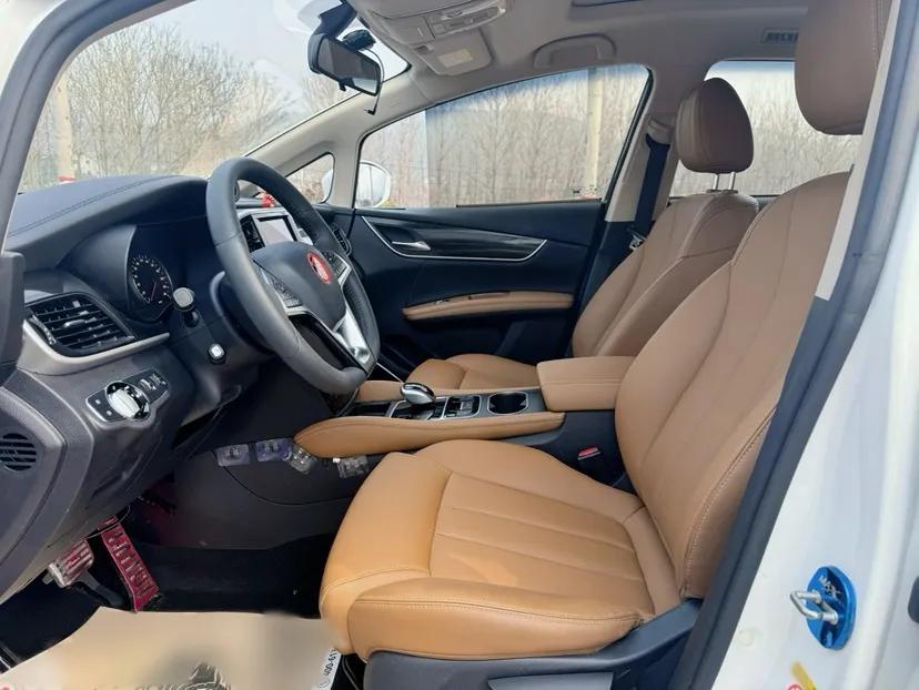 BYD Song MAX 2018 1.5T Automatic Smart Connect Elite Model with 6 Seats — миниатюра 20