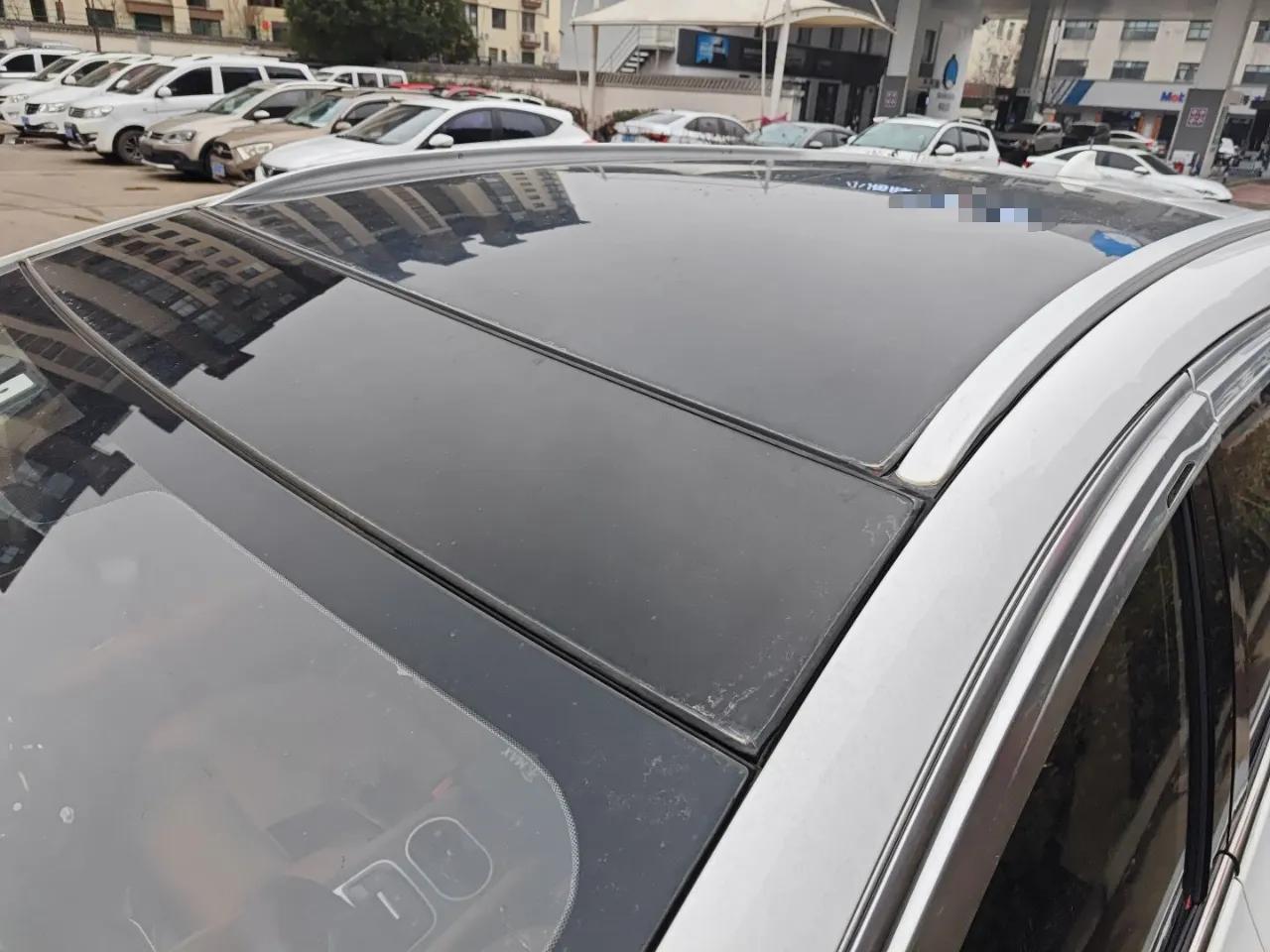 BYD Song MAX 2018 1.5T Automatic Smart Connect Elite Model with 6 Seats — миниатюра 10