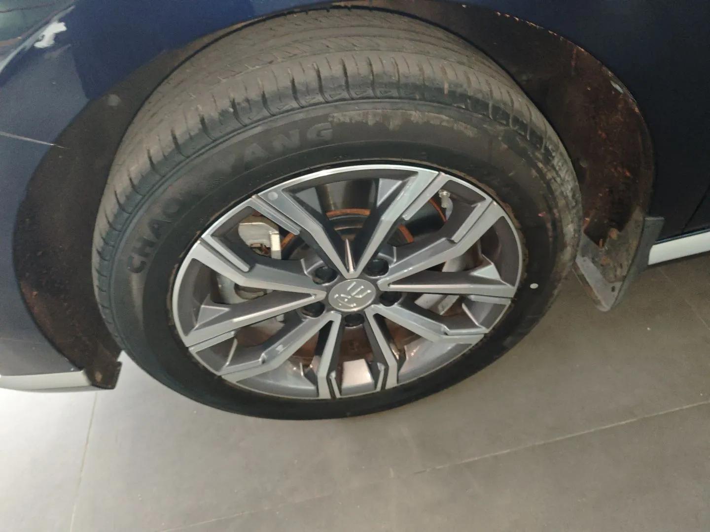 BYD Song MAX 2021 Upgraded Model 1.5T Automatic Flagship Version with 6 Seats — миниатюра 4