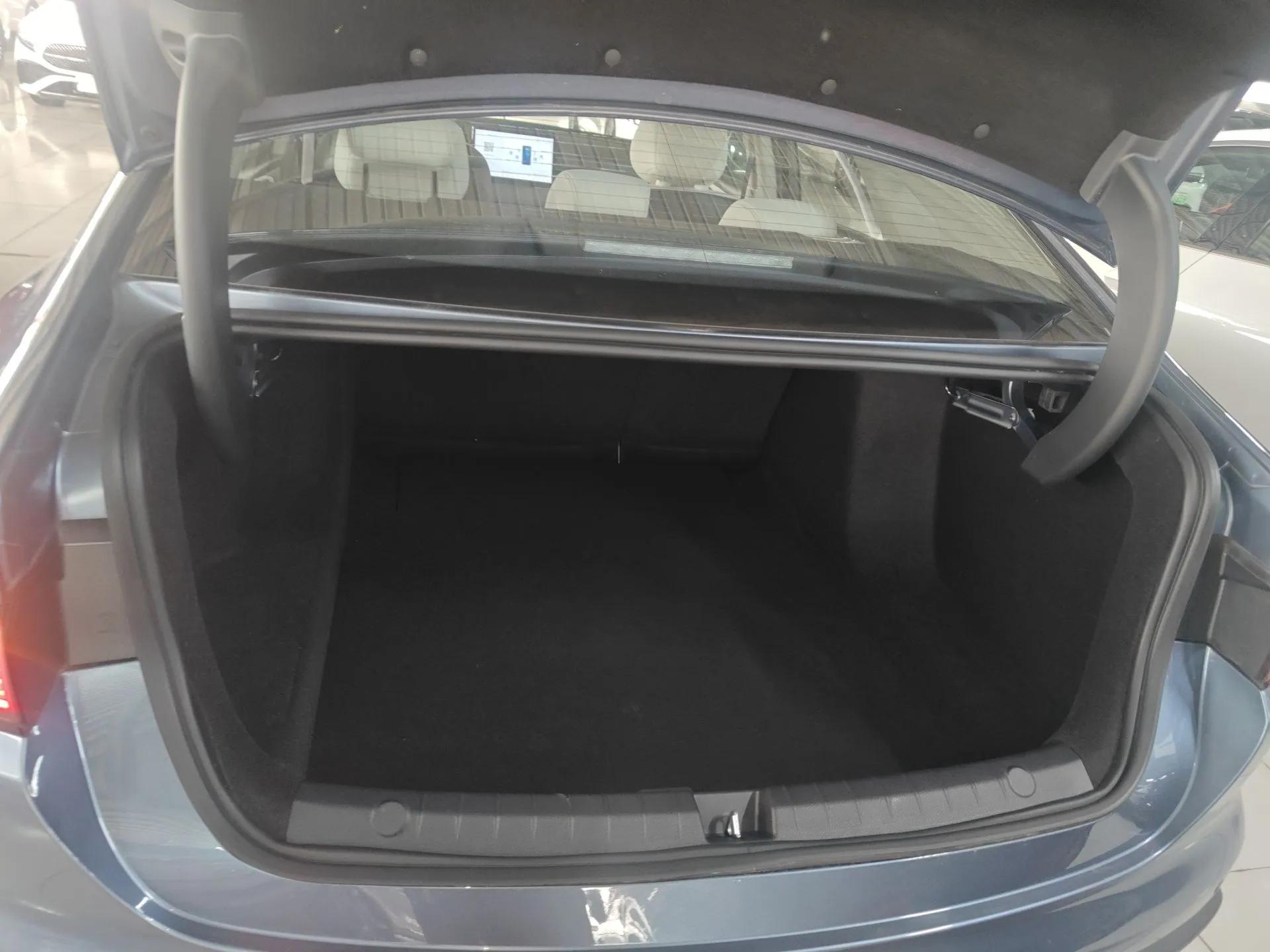 BYD Seal 05 DM-i 2025 DM-i Intelligent Drive 120KM Flagship Model — миниатюра 16