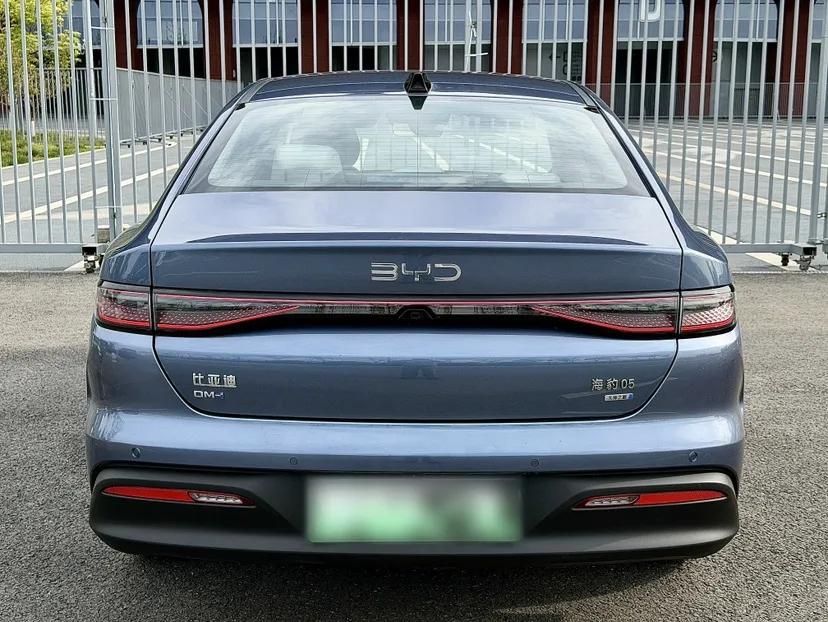 BYD Seal 05 DM-i 2025 DM-i Intelligent Drive 120KM Flagship Model — миниатюра 5