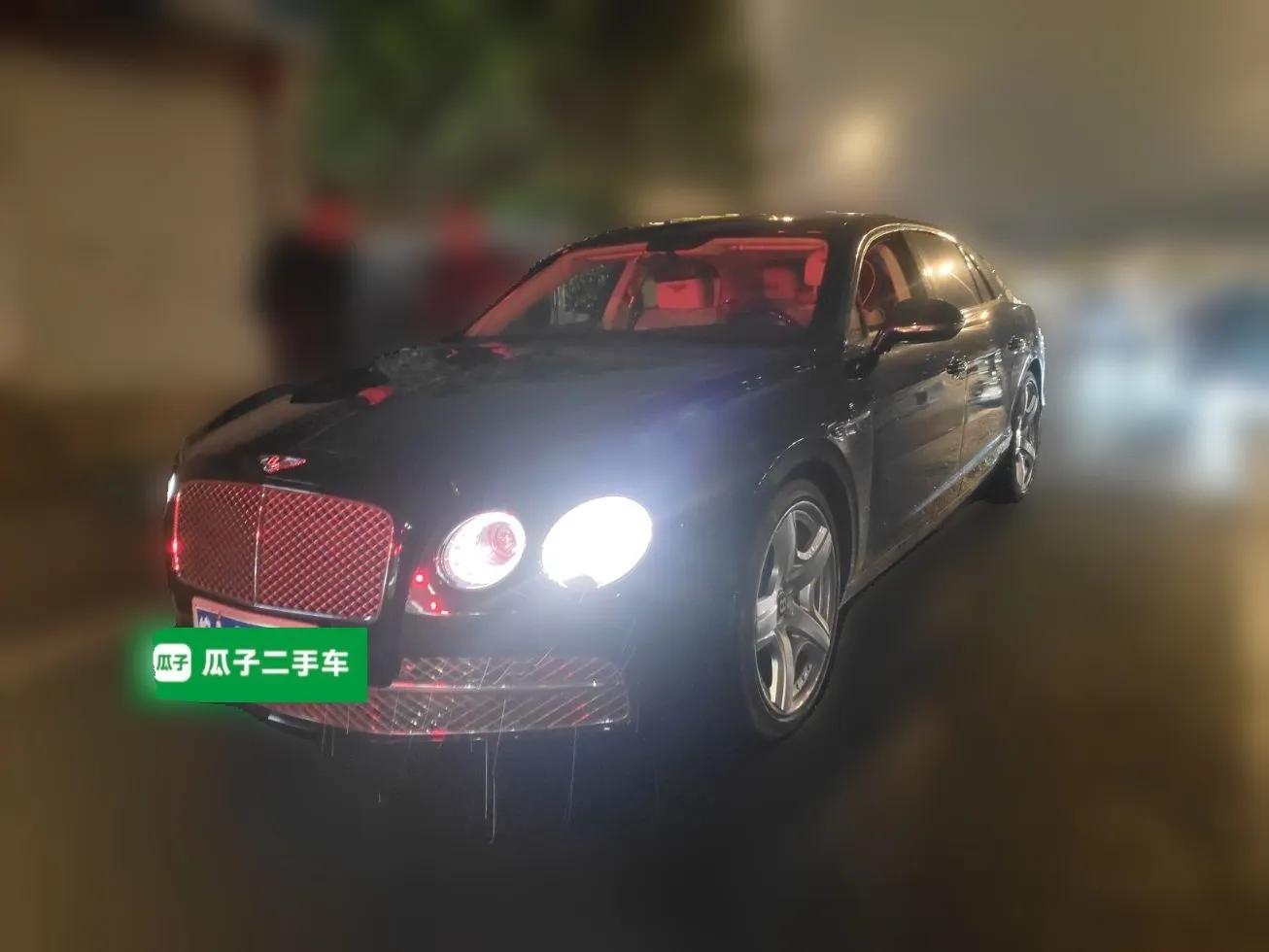 Bentley Flying Spur 2013 6.0T W12 Mulliner — миниатюра 1
