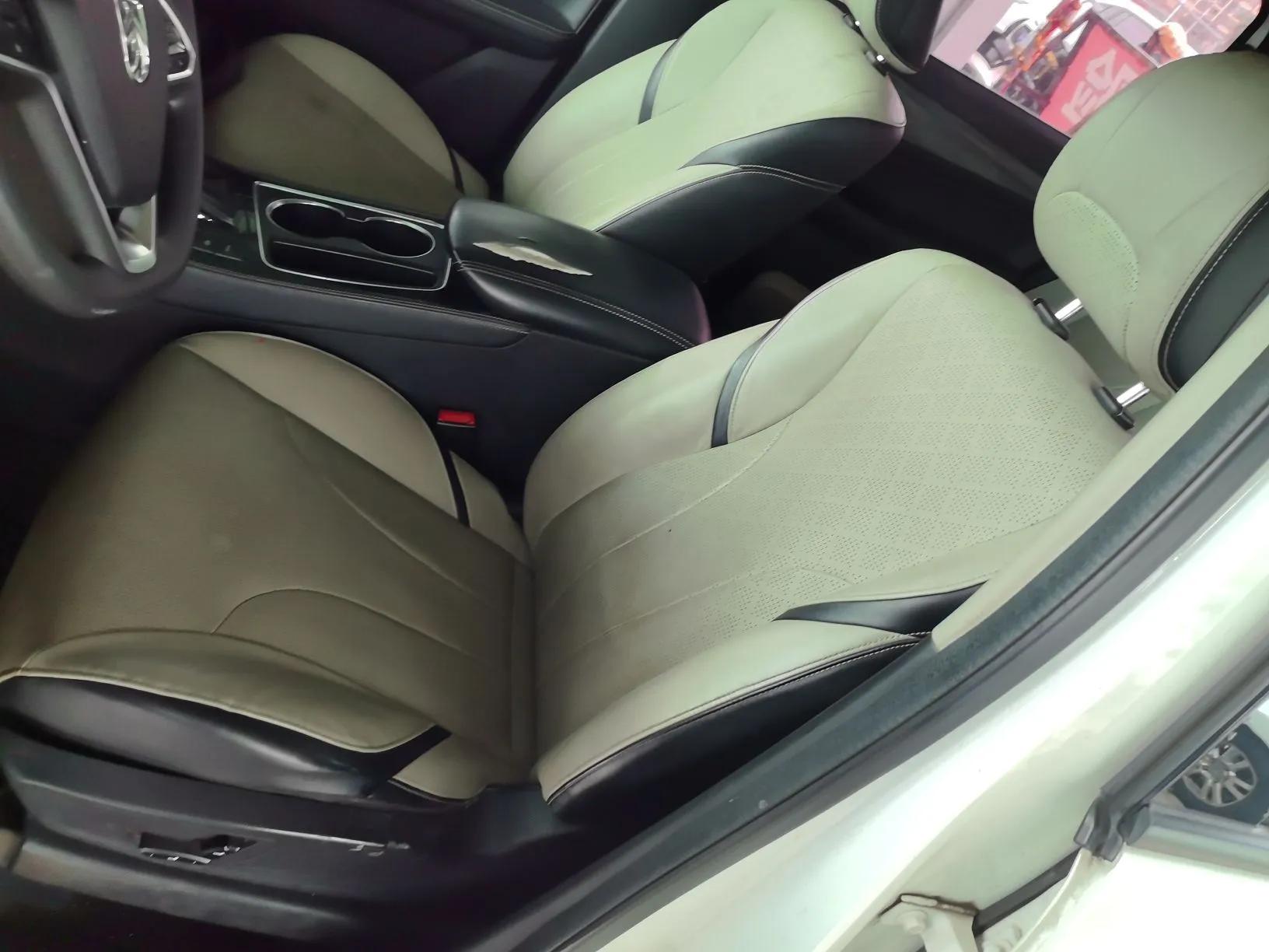 Baojun 730 2019 1.5T CVT Flagship Model 7 Seats China VI Emission Standard — миниатюра 18