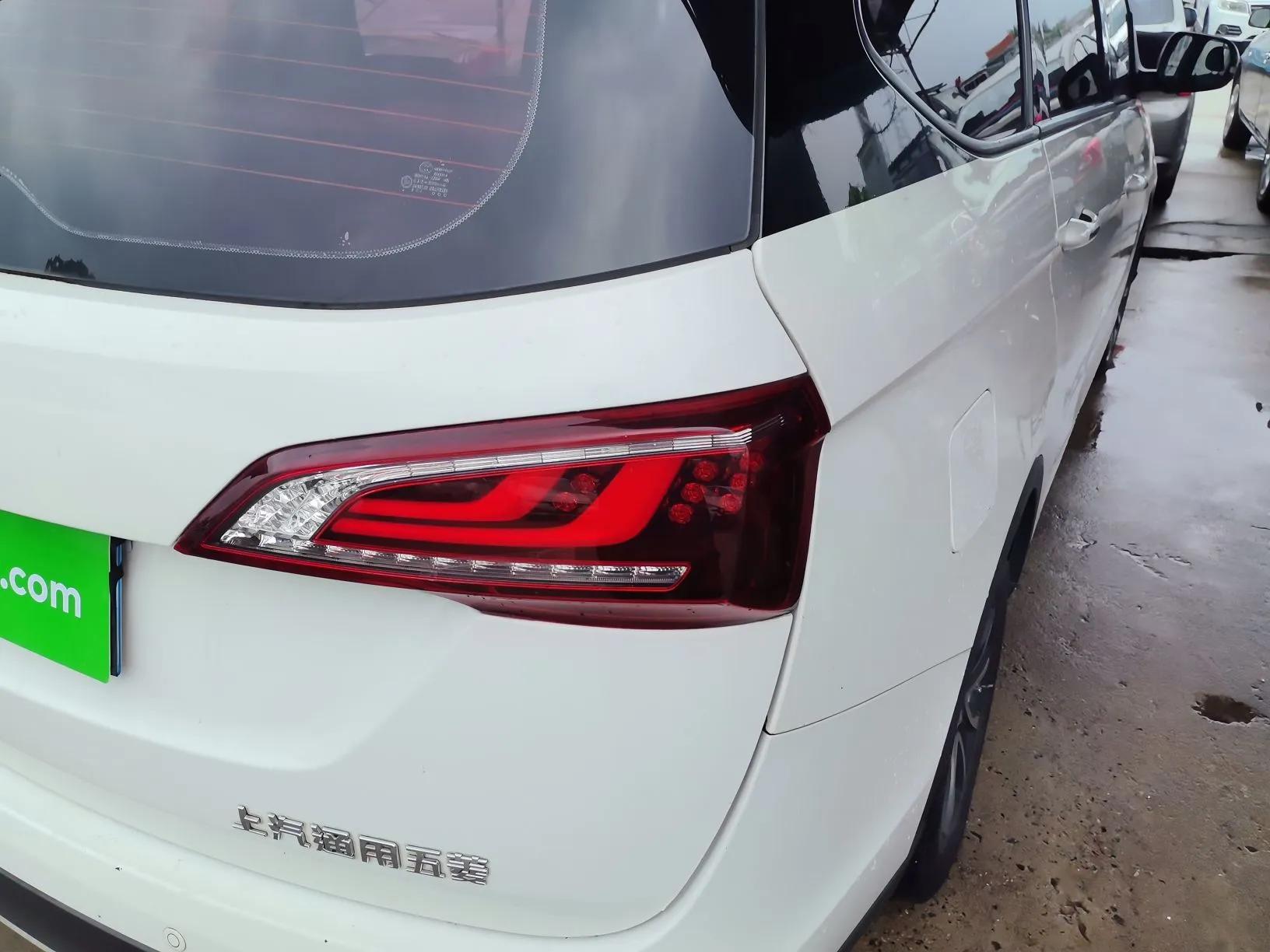 Baojun 730 2019 1.5T CVT Flagship Model 7 Seats China VI Emission Standard — миниатюра 3