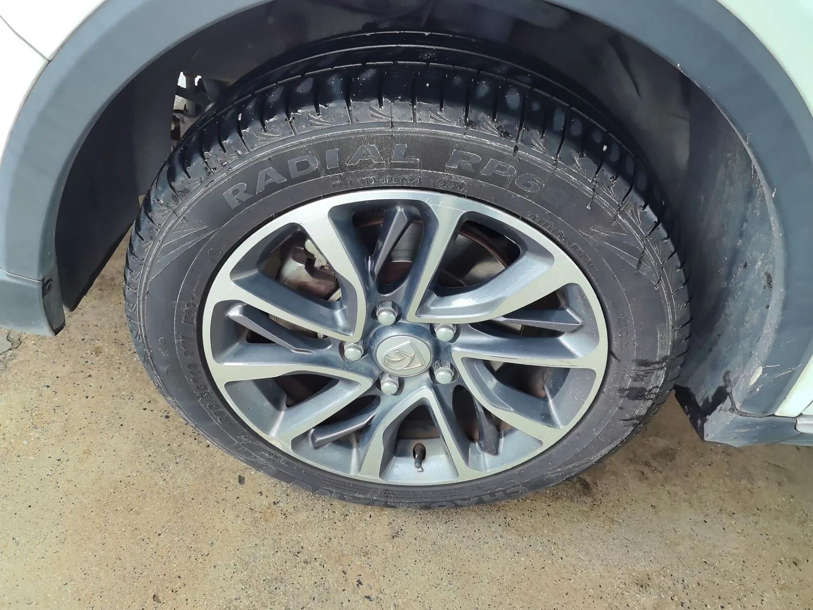 Baojun 730 2019 1.5T CVT Flagship Model 7 Seats China VI Emission Standard — миниатюра 4