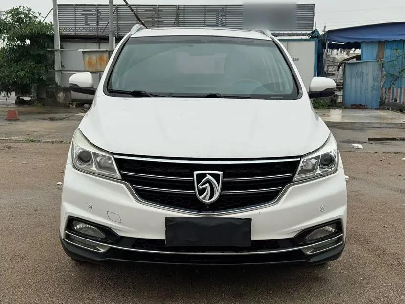 Baojun 730 2019 1.5T CVT Flagship Model 7 Seats China VI Emission Standard — миниатюра 8