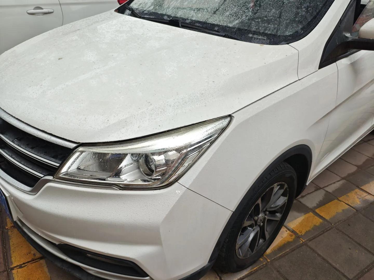 Baojun 730 2019 1.5T CVT Fashion Model 7 Seats China VI Emission Standard — миниатюра 5