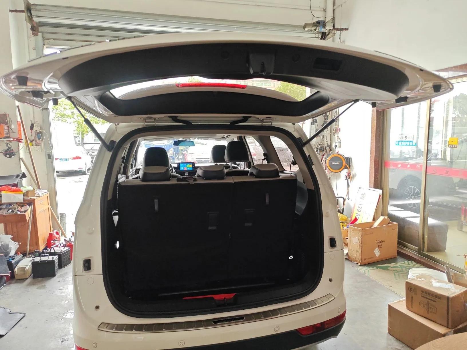 Baojun 730 2017 1.5T DCT Fashion Edition 7-Seater China V Emission Standard — миниатюра 22