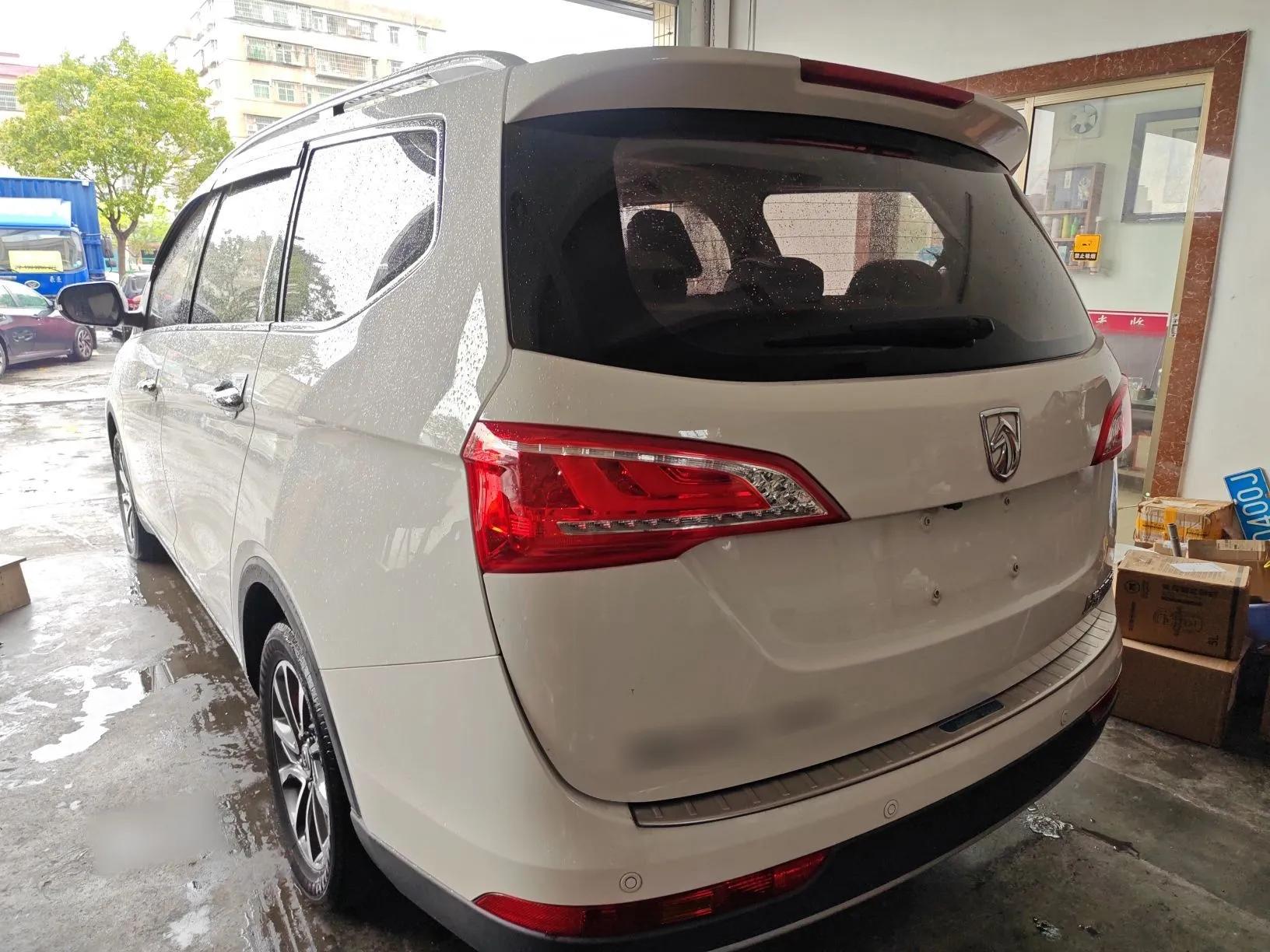 Baojun 730 2017 1.5T DCT Fashion Edition 7-Seater China V Emission Standard — миниатюра 4