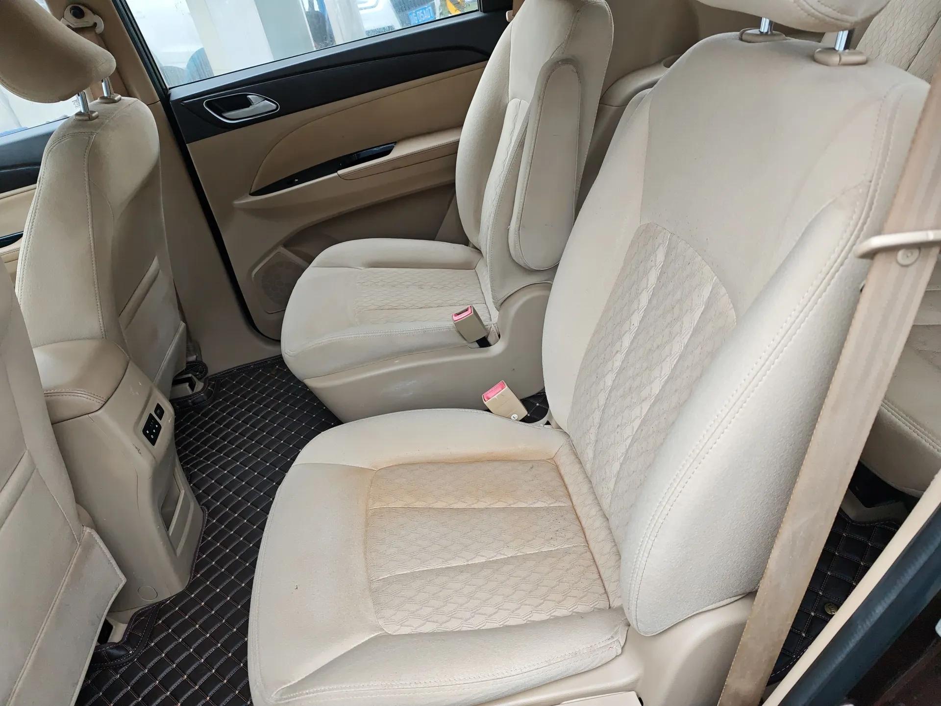Baojun 730 2016 Revised 1.5L Manual Standard Version 7 Seats China V Emission Standard — миниатюра 20