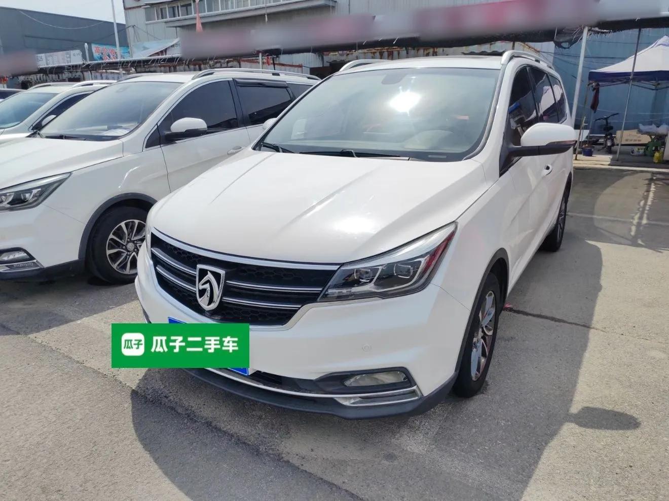 Baojun 730 2017 1.8L iAMT Prestige Version 7 Seats — миниатюра 1