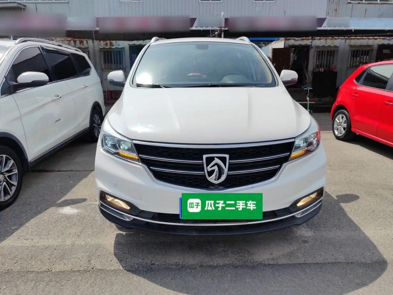 Baojun 730 2017 1.8L iAMT Prestige Version 7 Seats — миниатюра 2