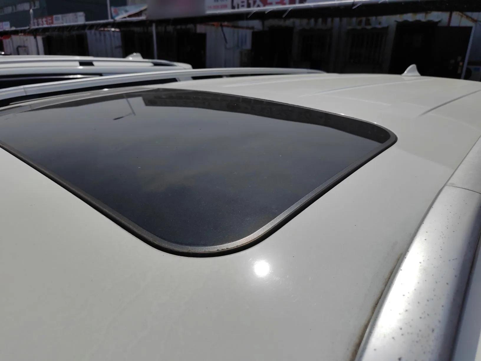 Baojun 730 2017 1.8L iAMT Prestige Version 7 Seats — миниатюра 11