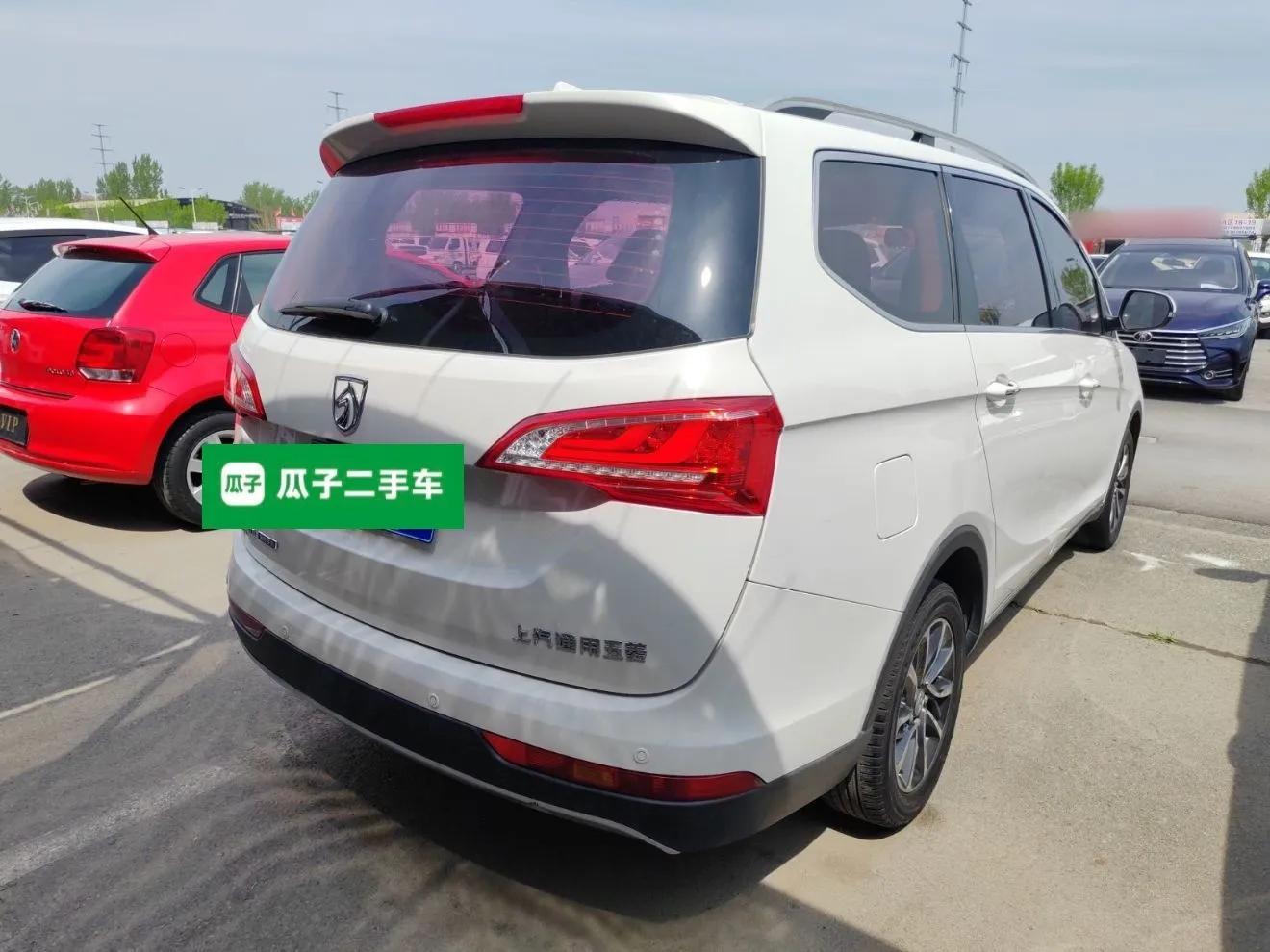 Baojun 730 2017 1.8L iAMT Prestige Version 7 Seats — миниатюра 6